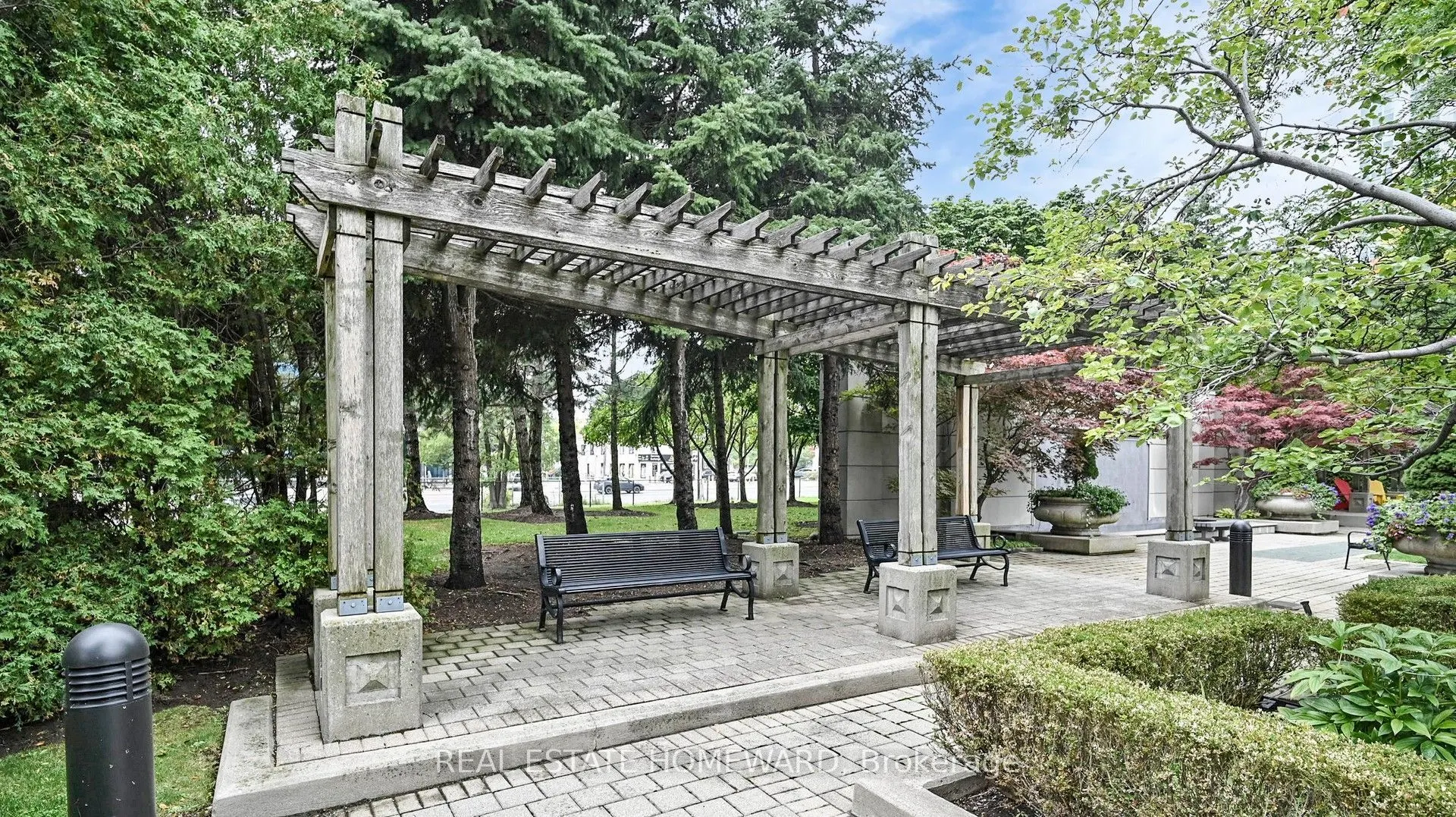 30 Harrison Garden Boulevard #1207