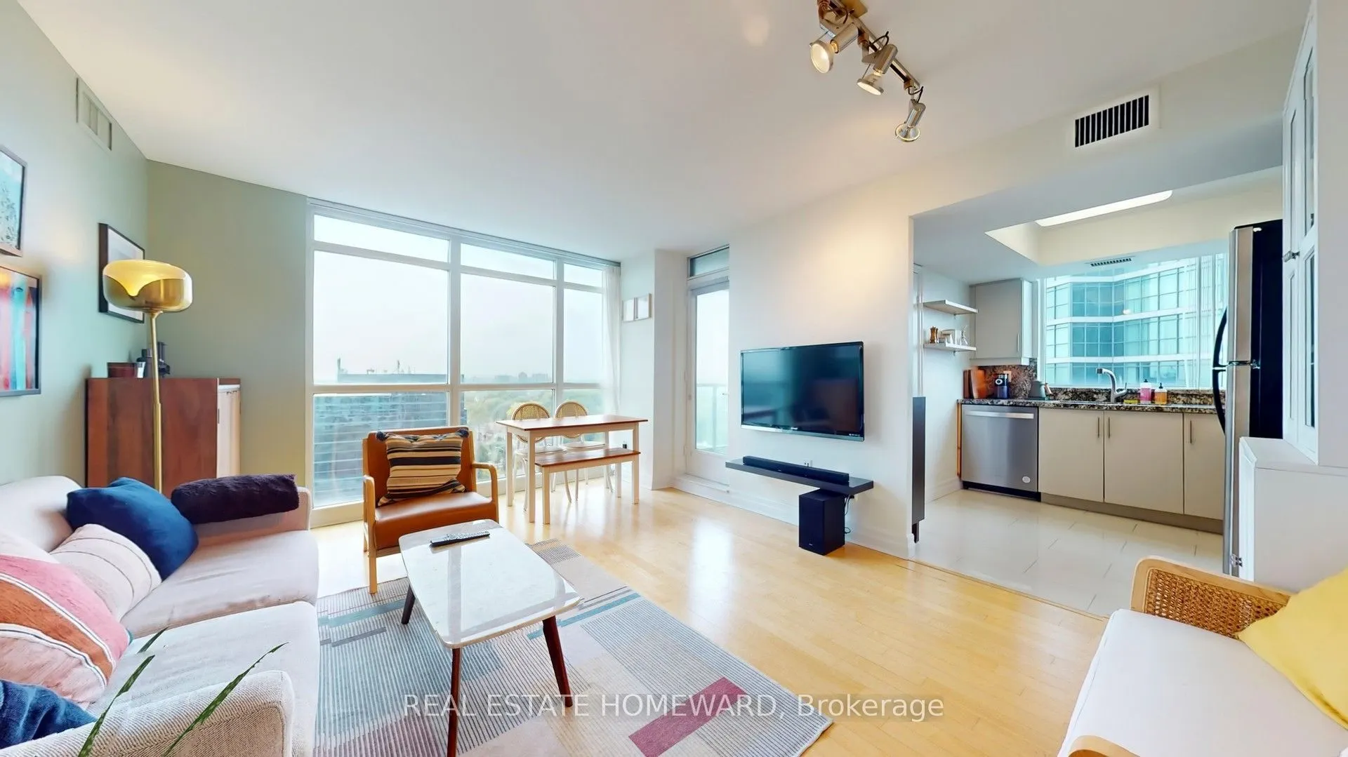 30 Harrison Garden Boulevard #1207