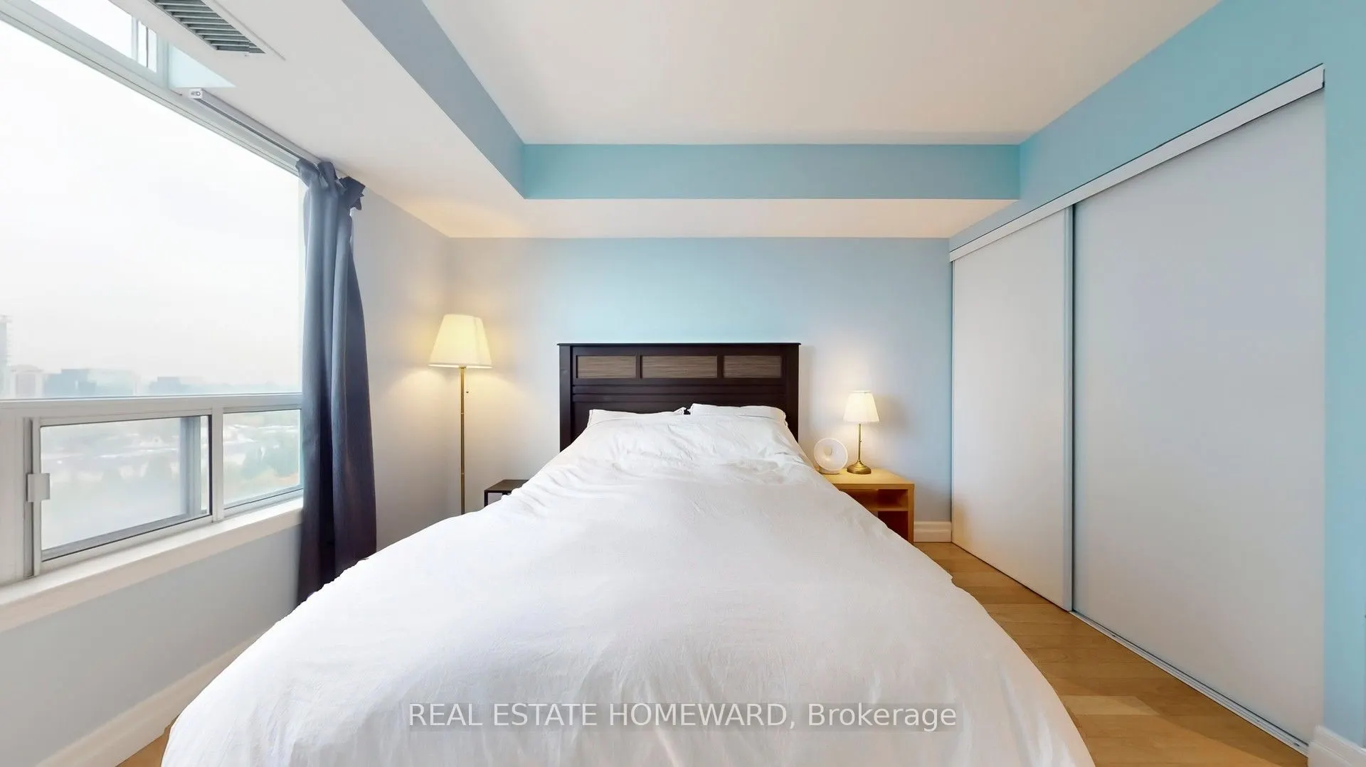 30 Harrison Garden Boulevard #1207