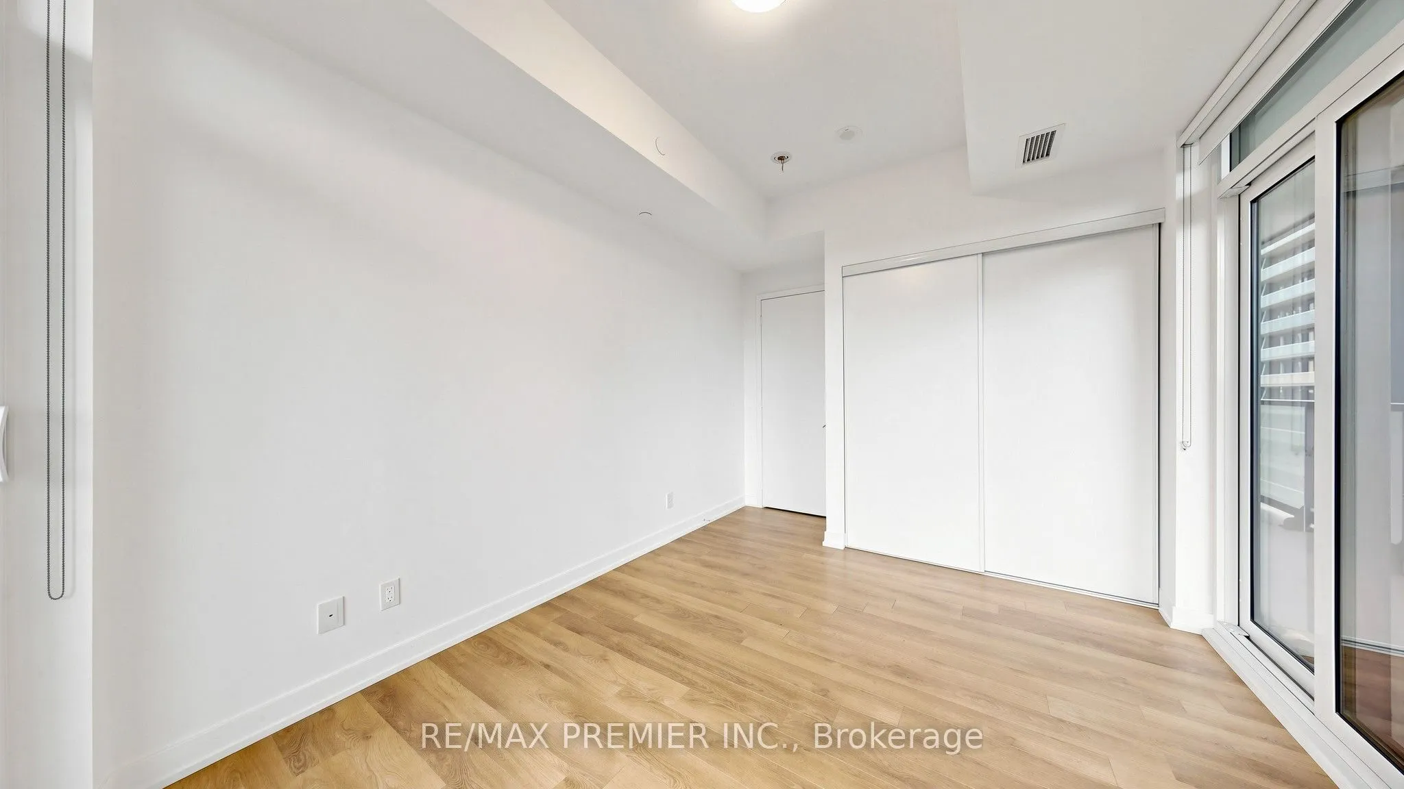 50 Ordnance Street #1105