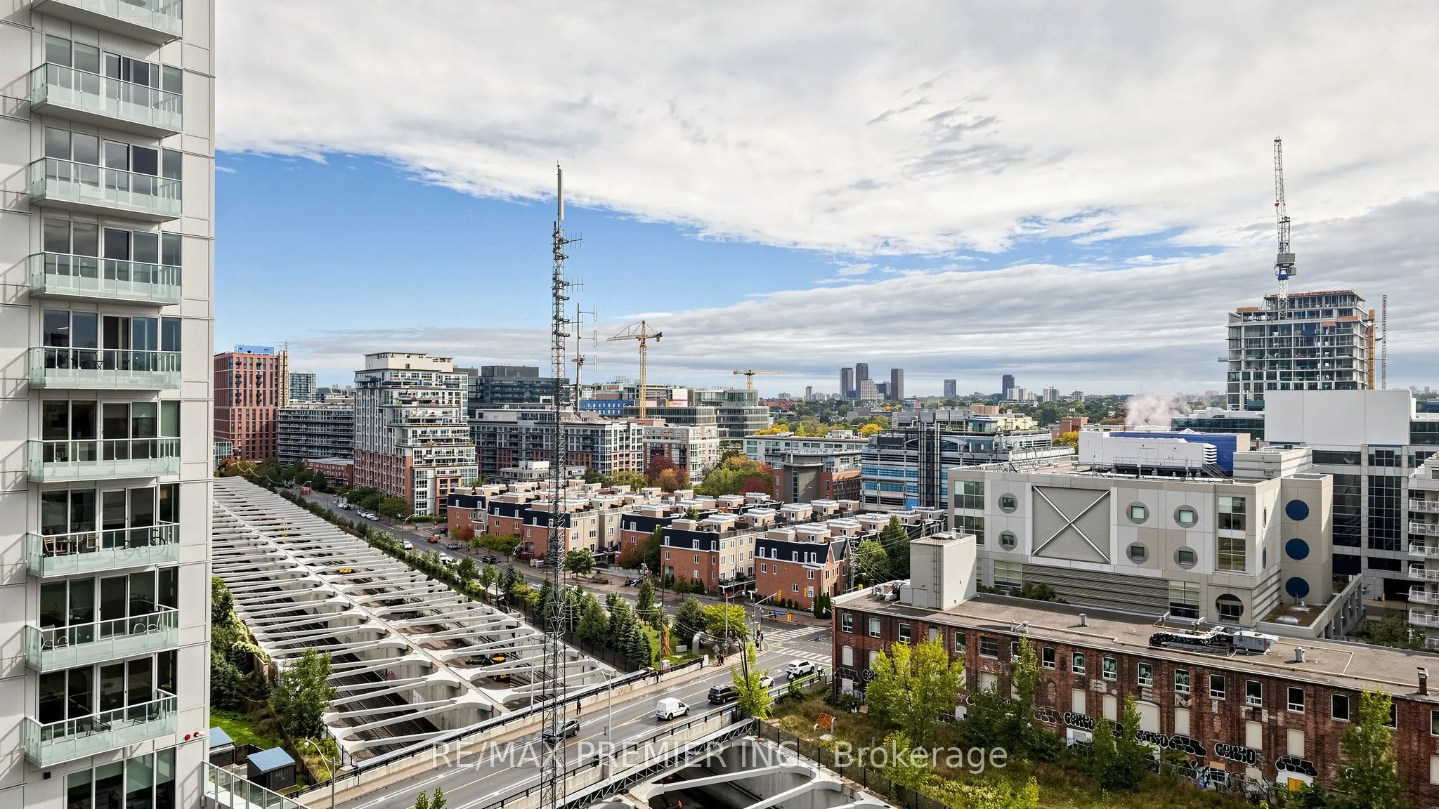 50 Ordnance Street #1105