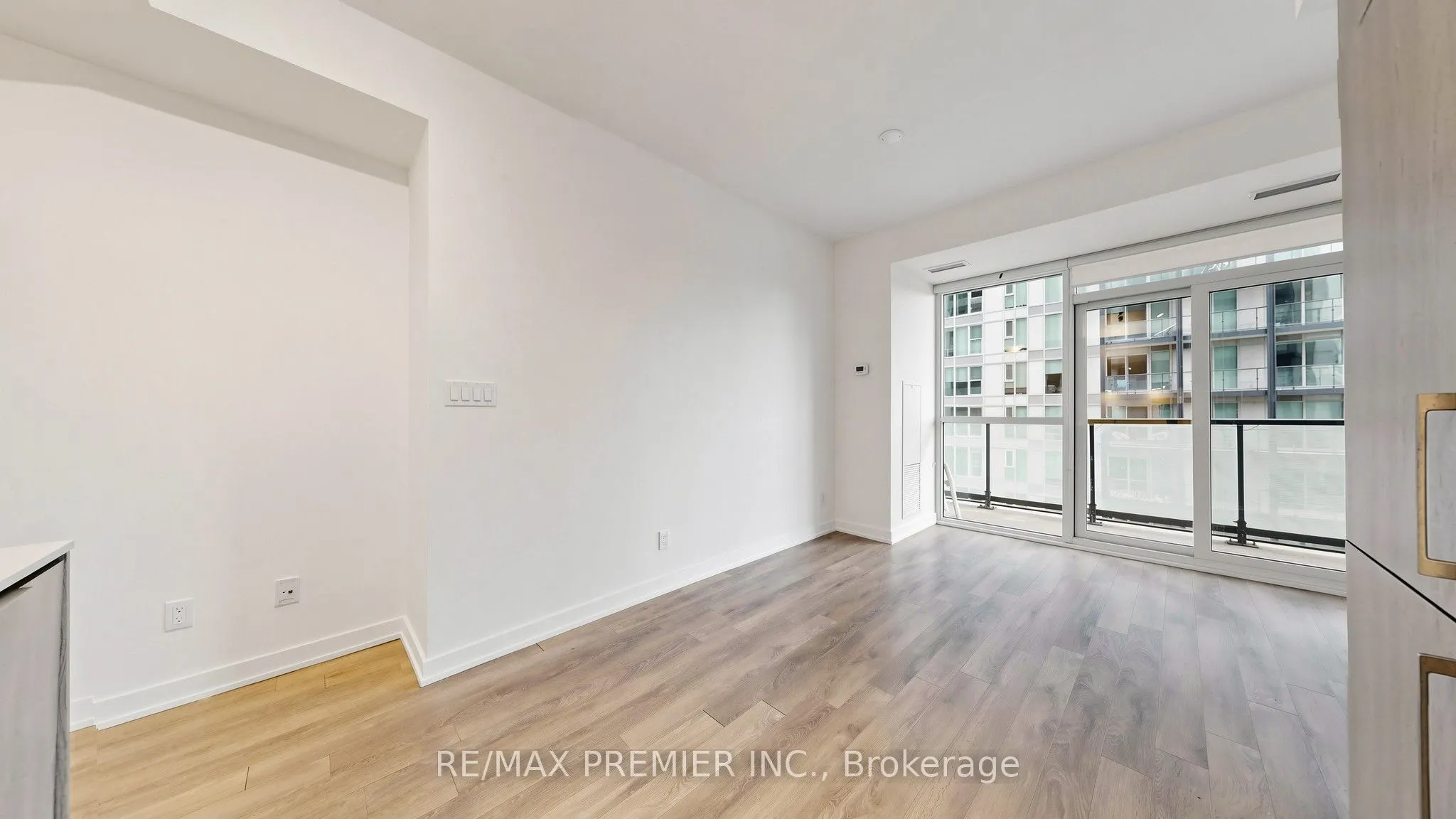 50 Ordnance Street #1105