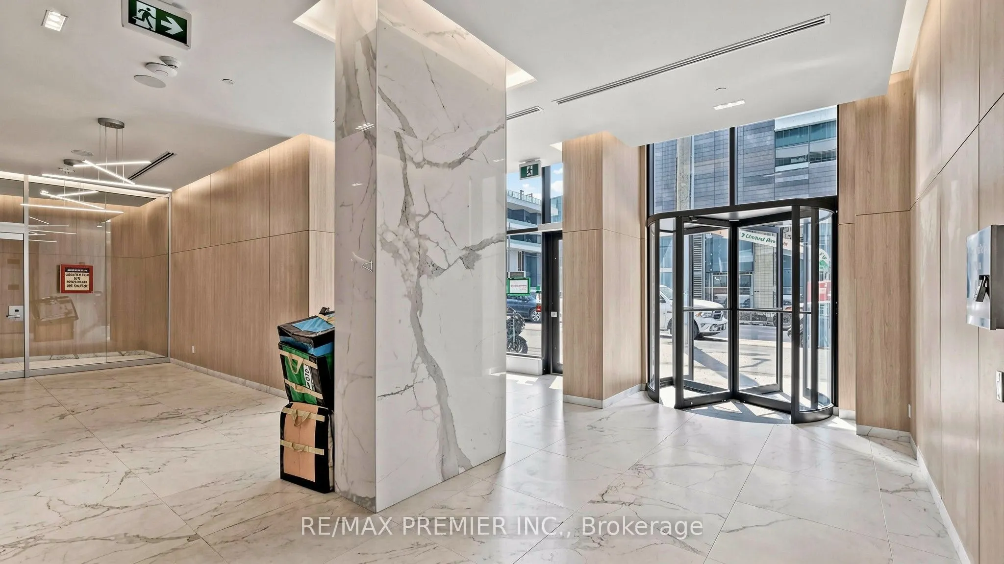 50 Ordnance Street #1105