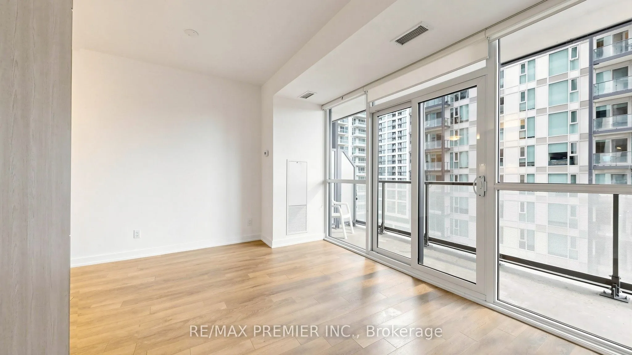 50 Ordnance Street #1105