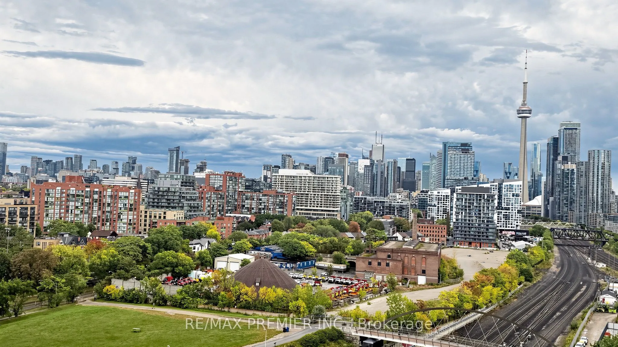50 Ordnance Street #1105