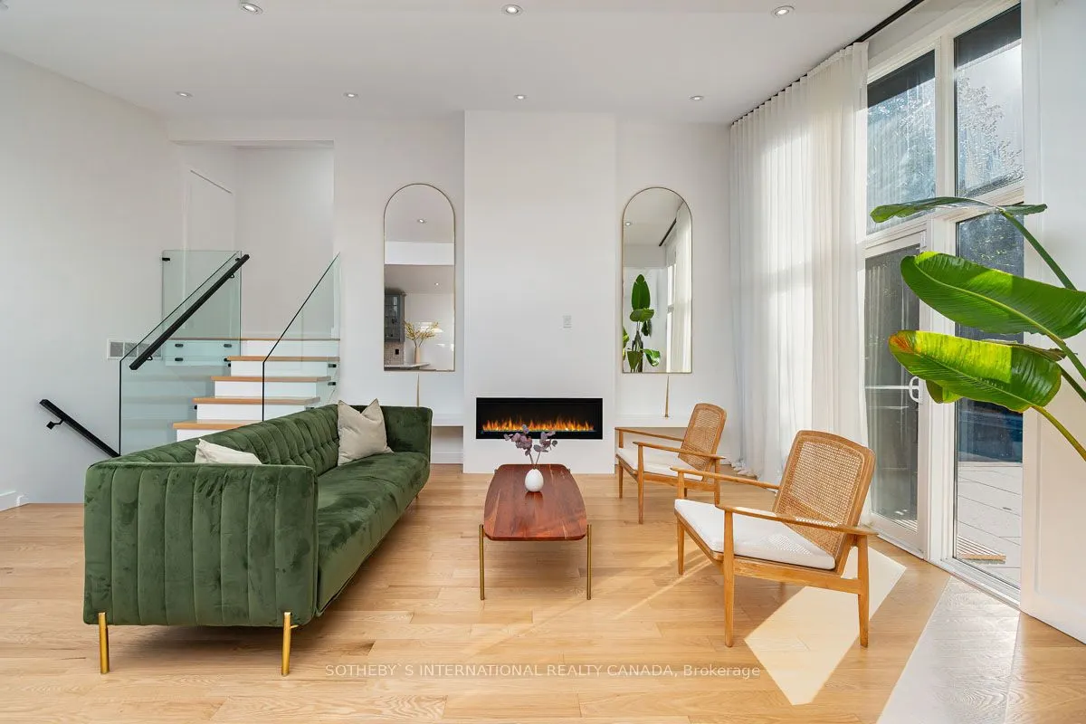 16 Legato Court
