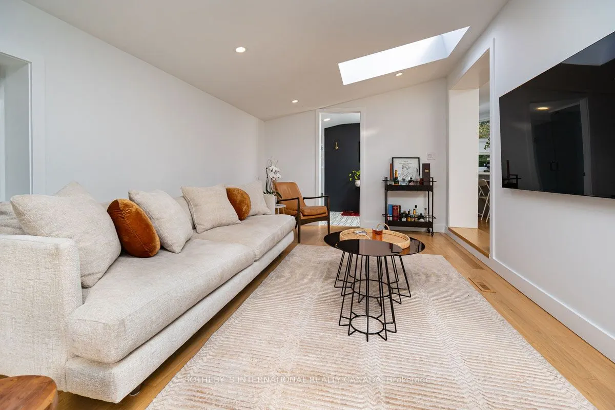 16 Legato Court