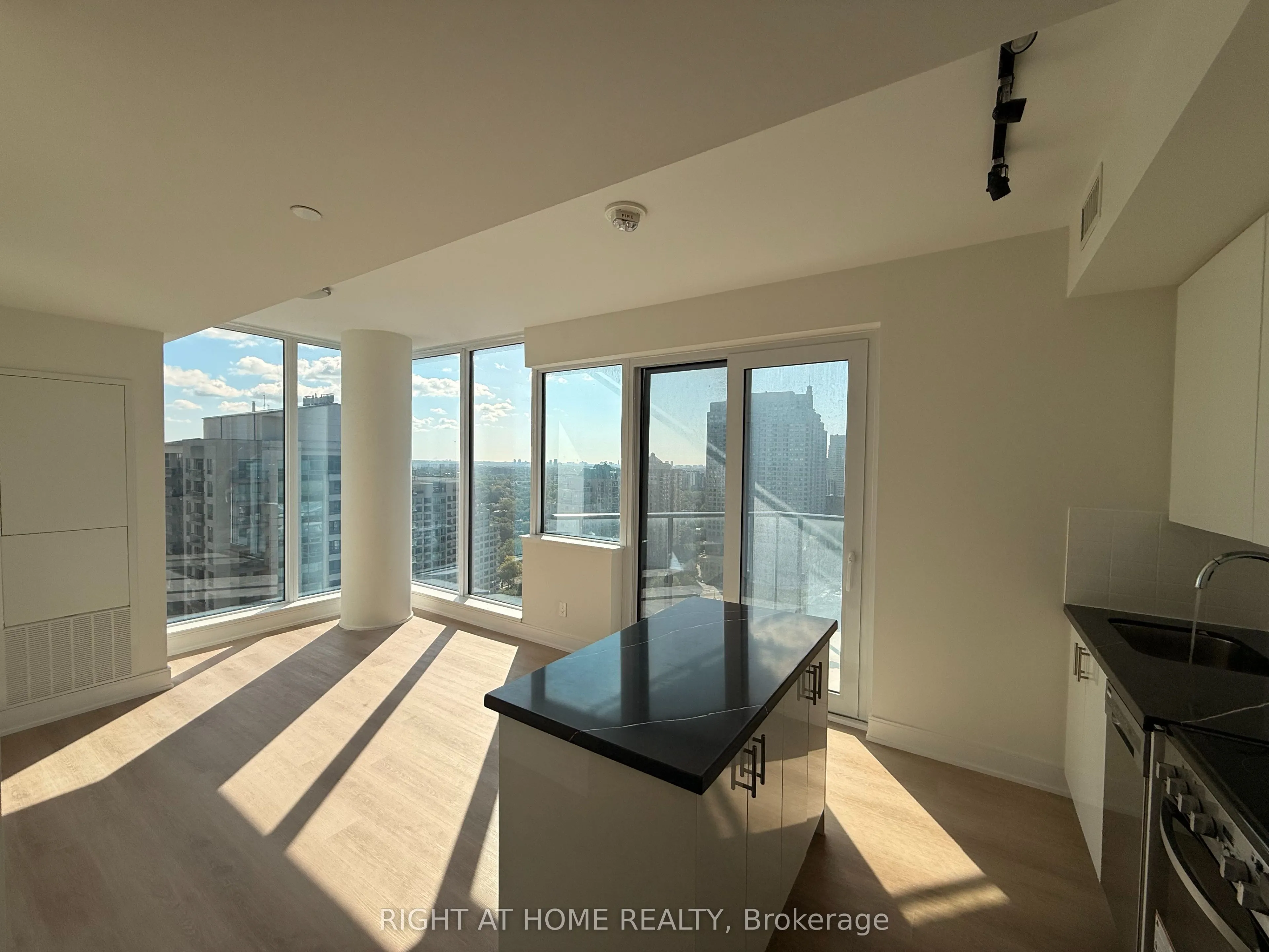 15 Ellerslie Avenue #2202