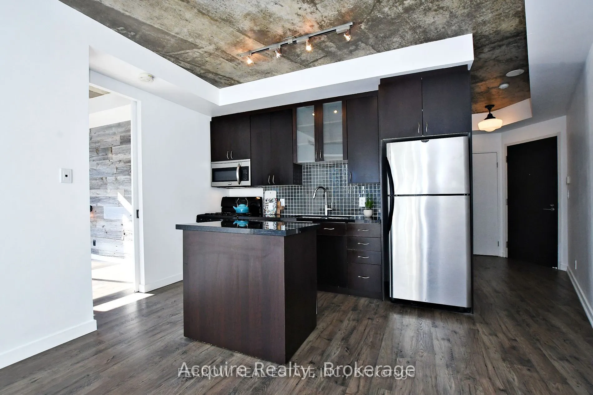 1 Shaw Street #1021