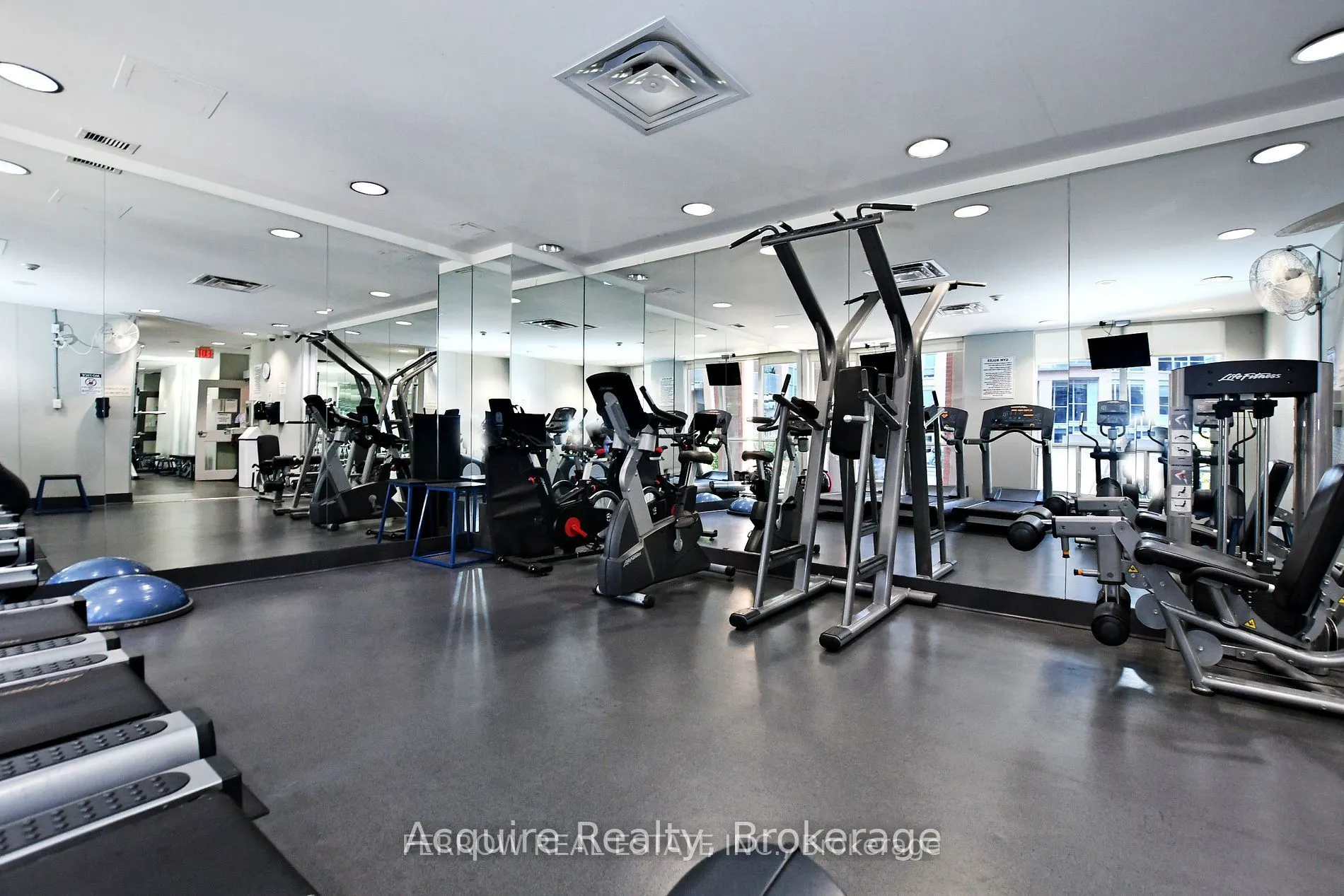1 Shaw Street #1021