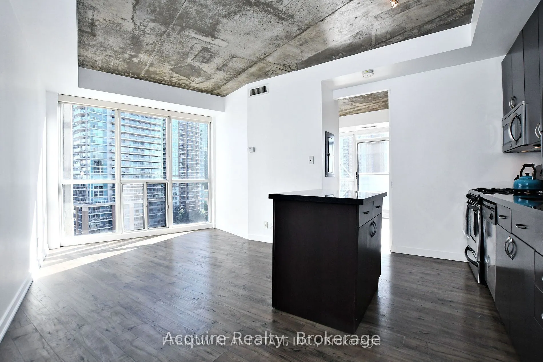 1 Shaw Street #1021