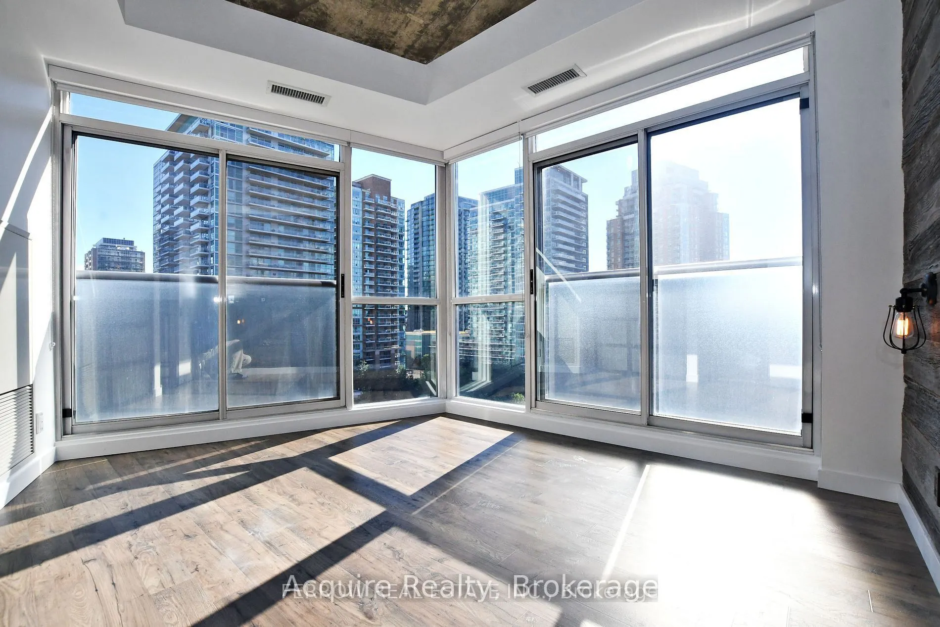 1 Shaw Street #1021