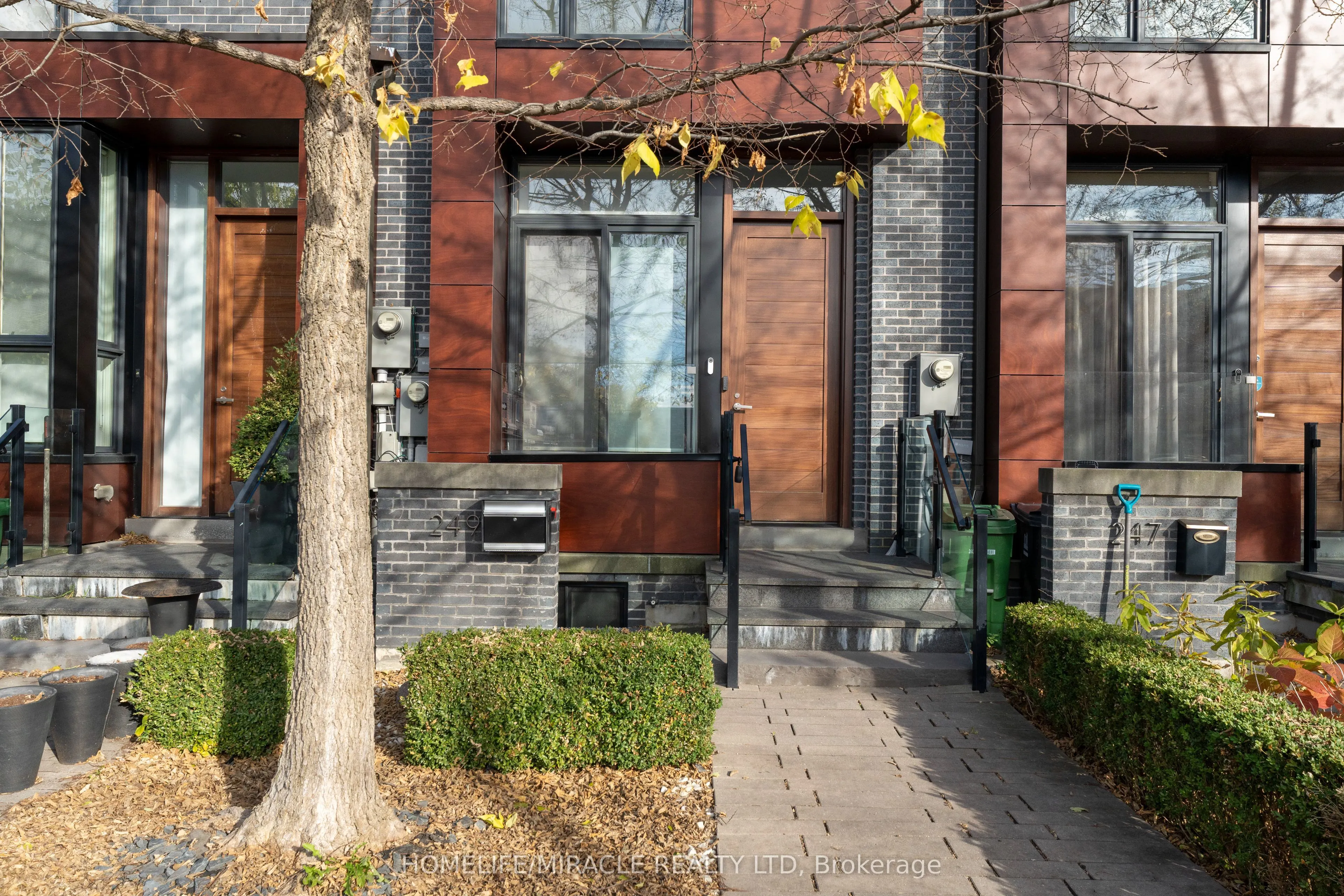 249 Claremont Street