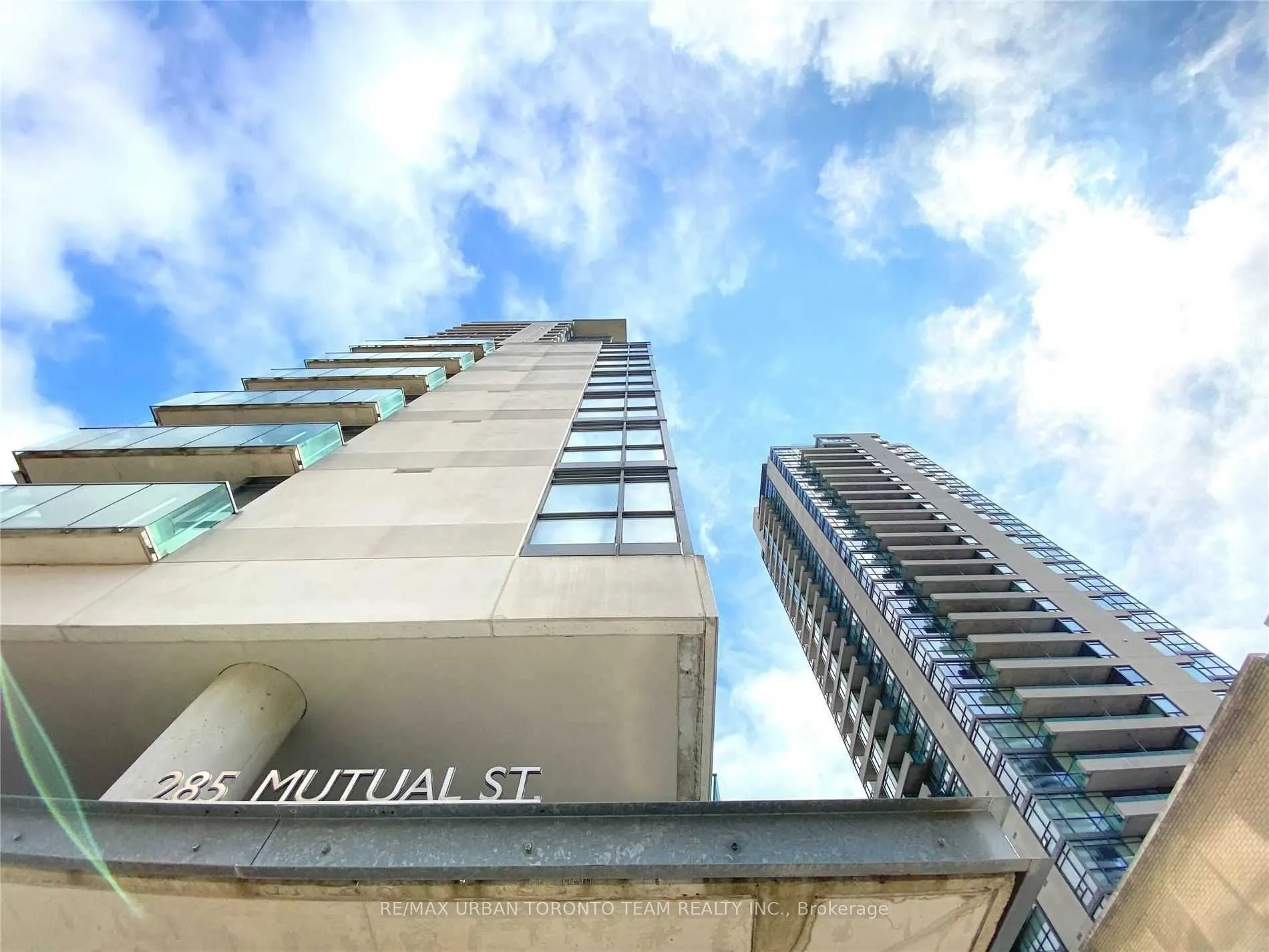 285 Mutual Street #1703