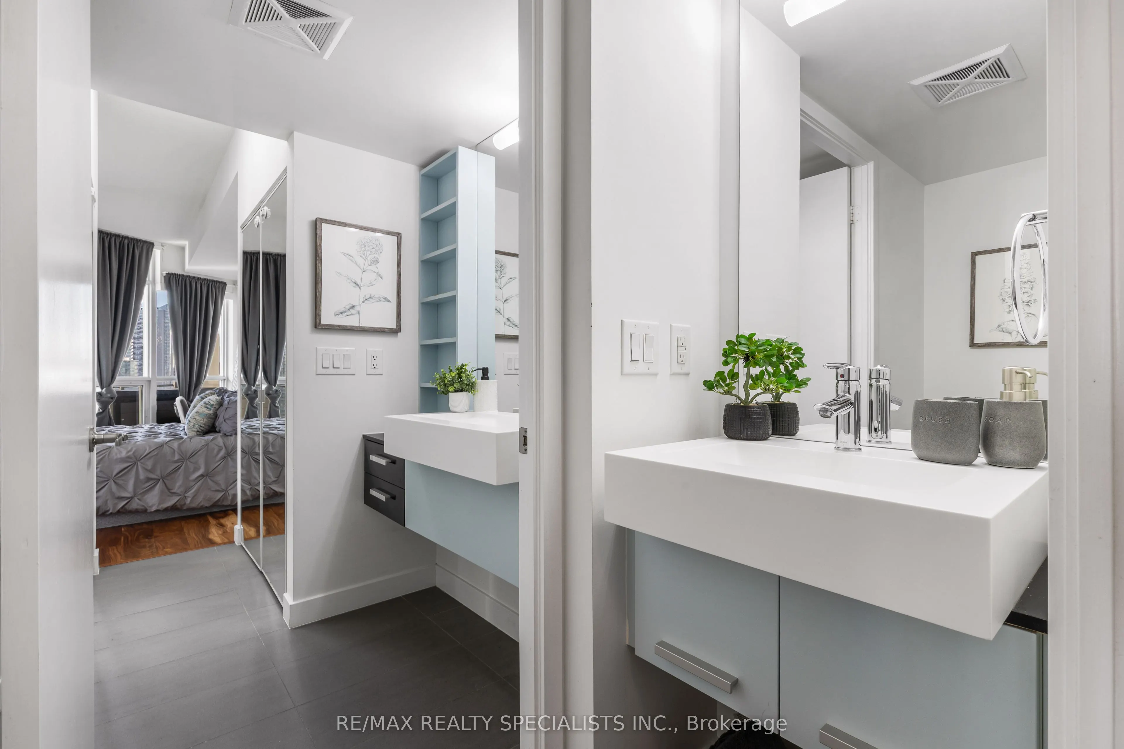 38 Dan Leckie Way #2908