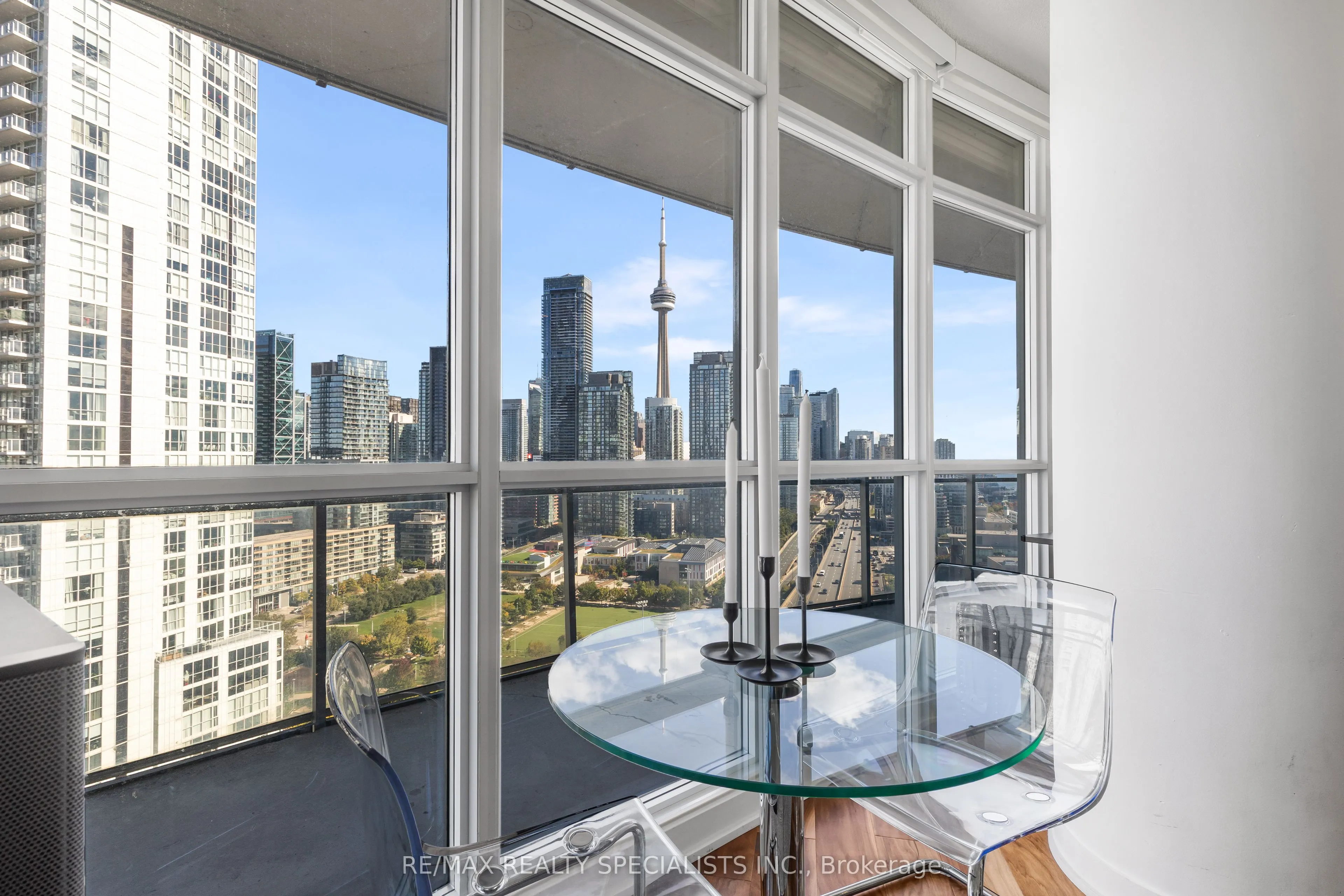 38 Dan Leckie Way #2908