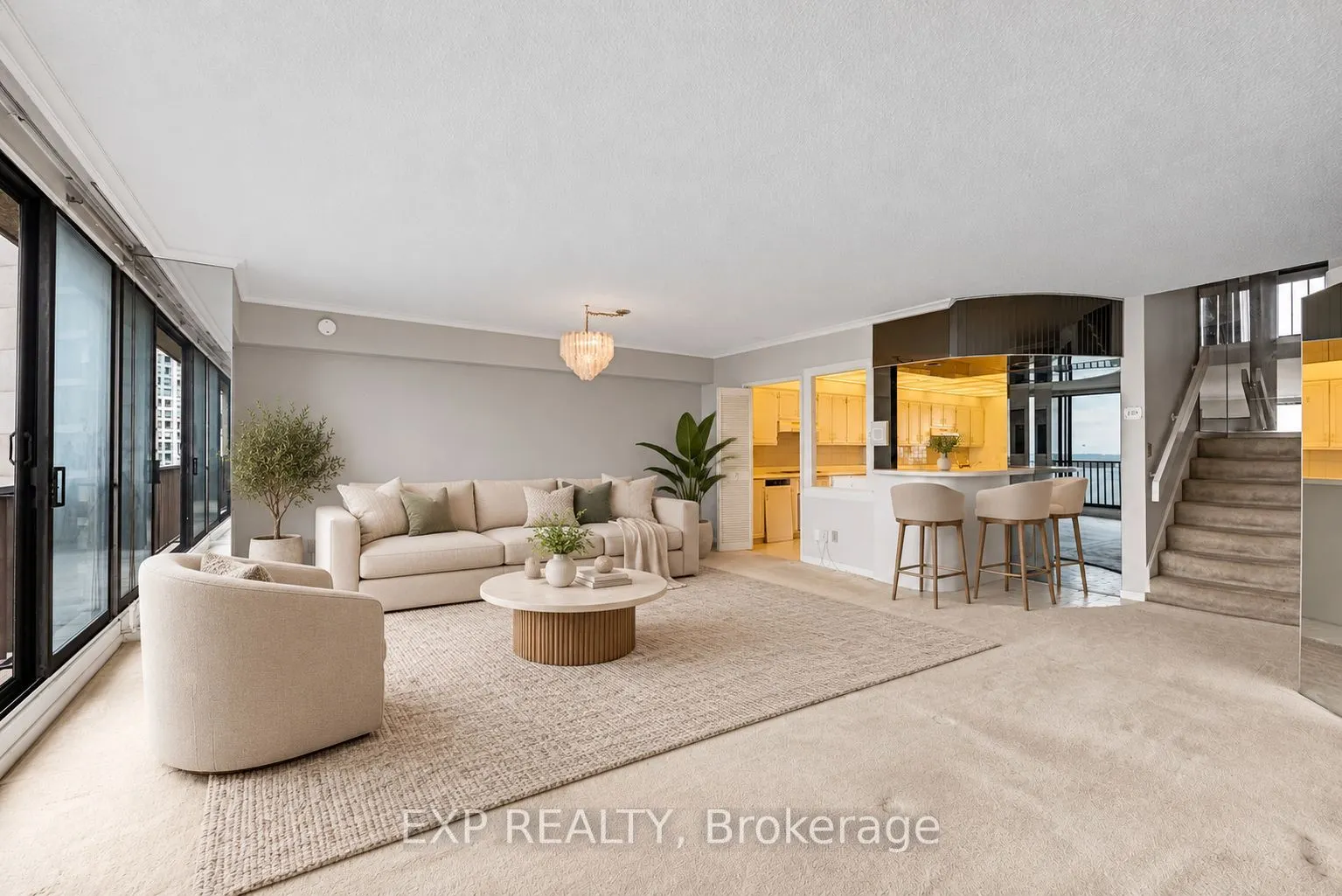 33 Harbour Square #1420