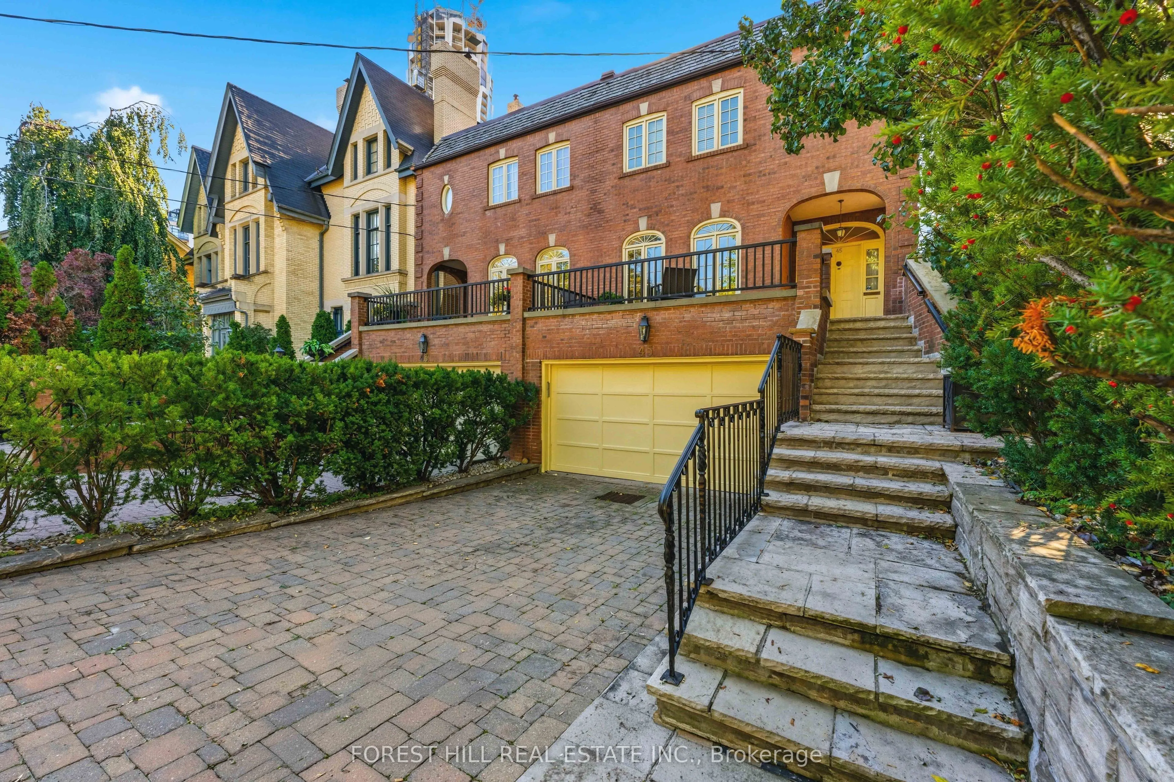 45 Heath Street W