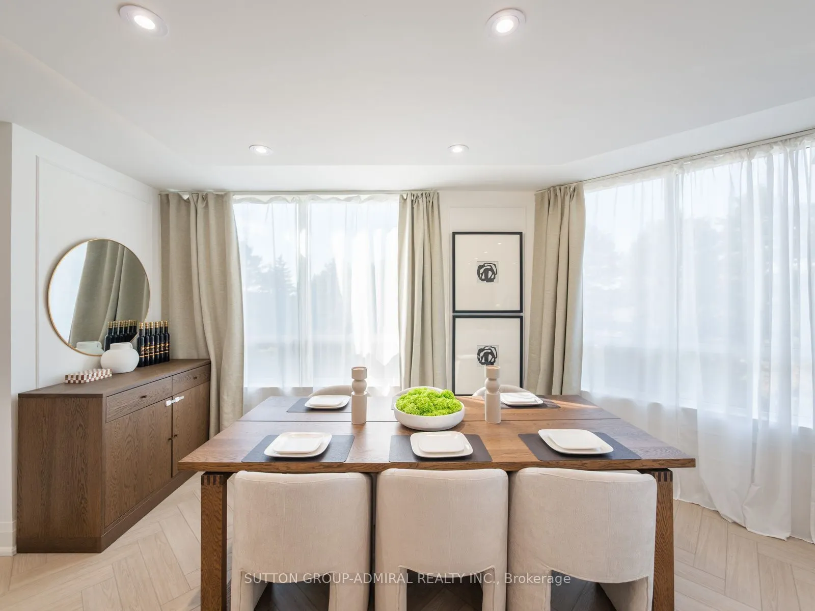10 Torresdale Avenue #208