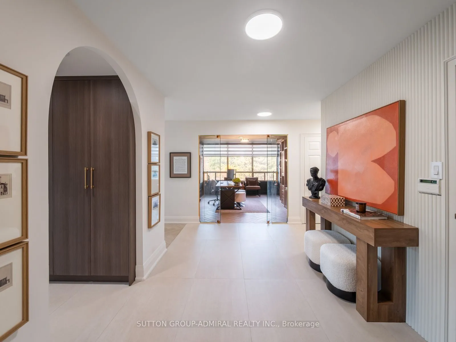 10 Torresdale Avenue #208