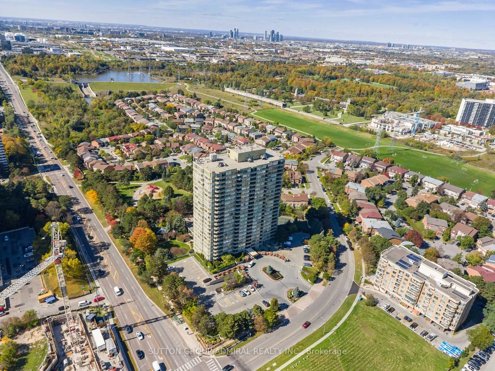 10 Torresdale Avenue #208