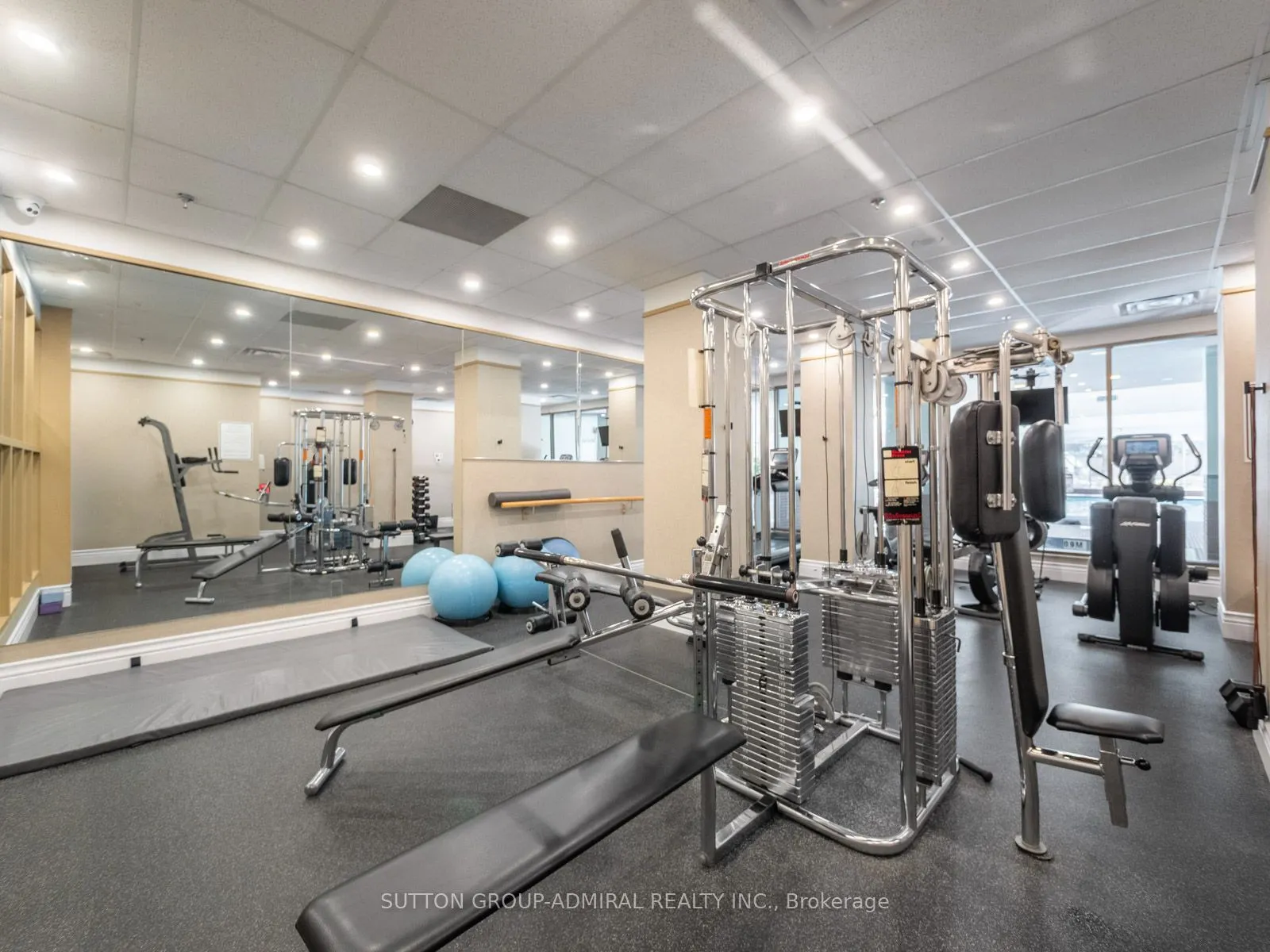 10 Torresdale Avenue #208