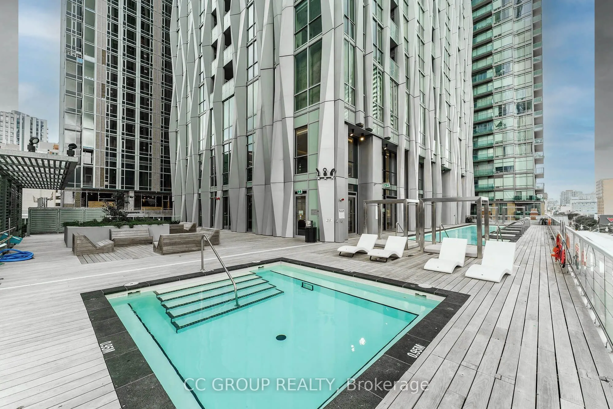 1 Yorkville Avenue #2901