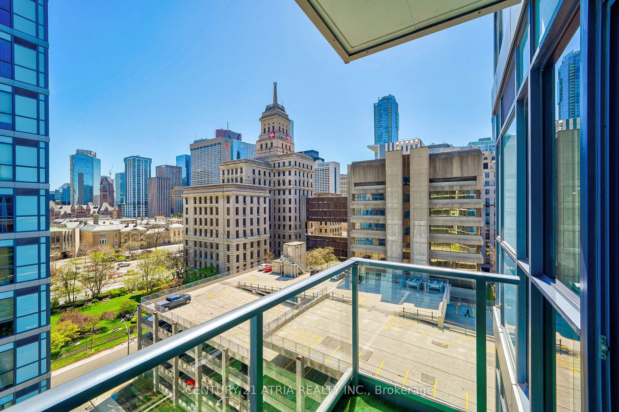 210 Simcoe Street #1003