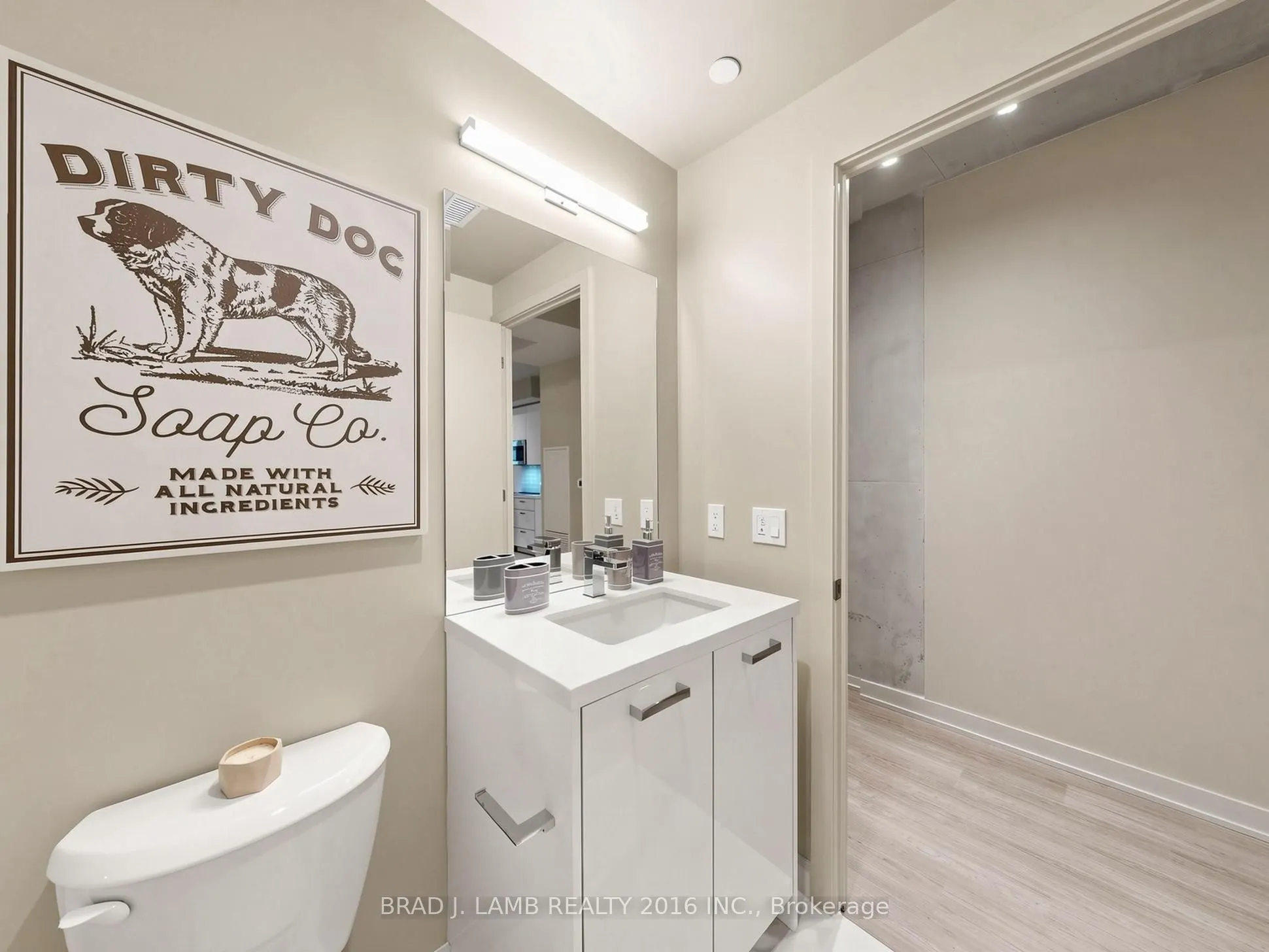 284 King Street E #404