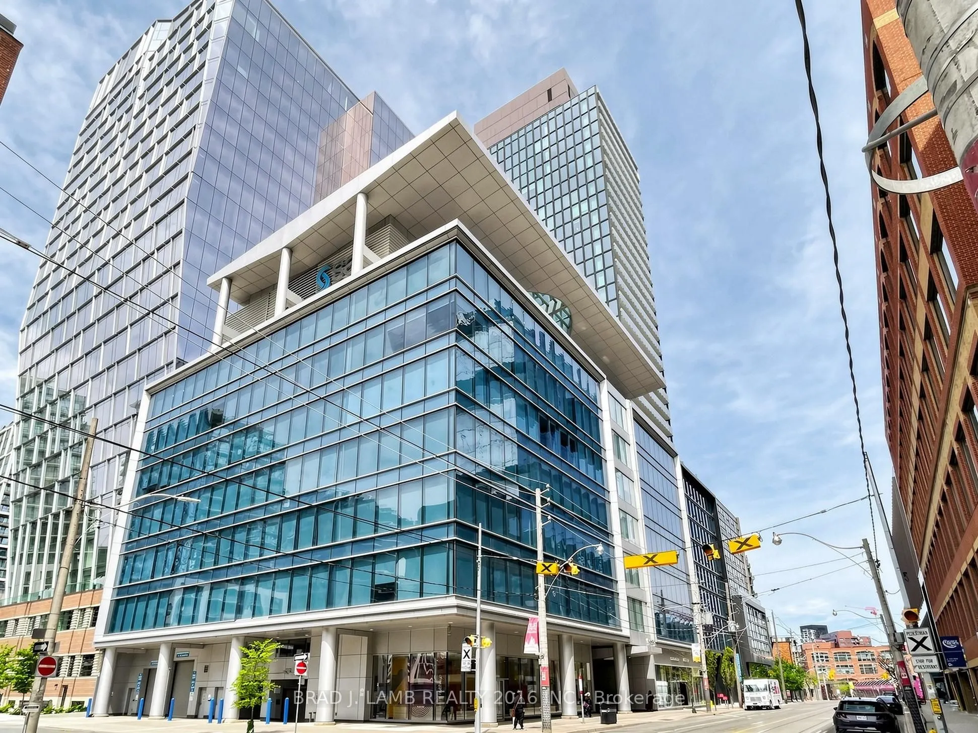 284 King Street E #404