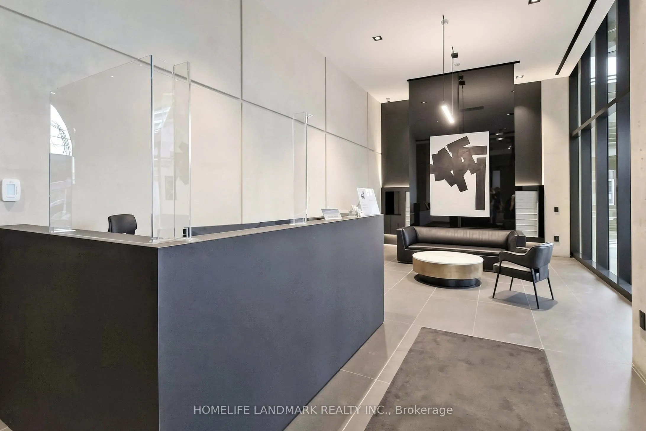 21 Lawren Harris Square #801