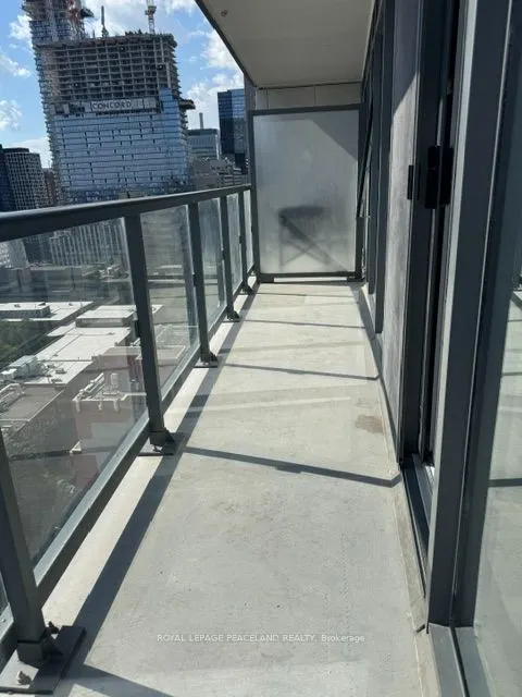 89 Mcgill Street #2010