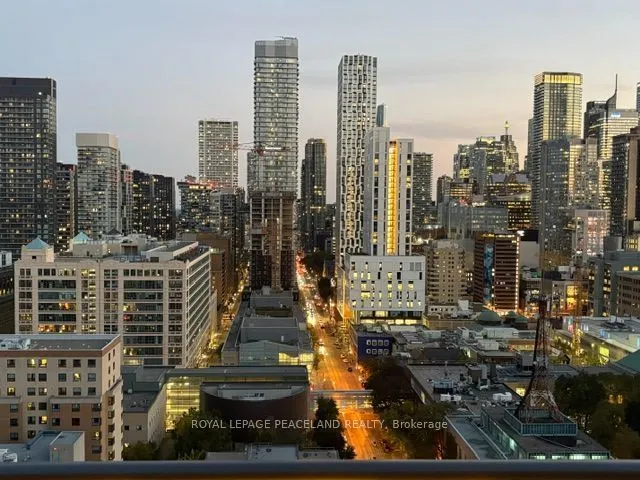89 Mcgill Street #2010