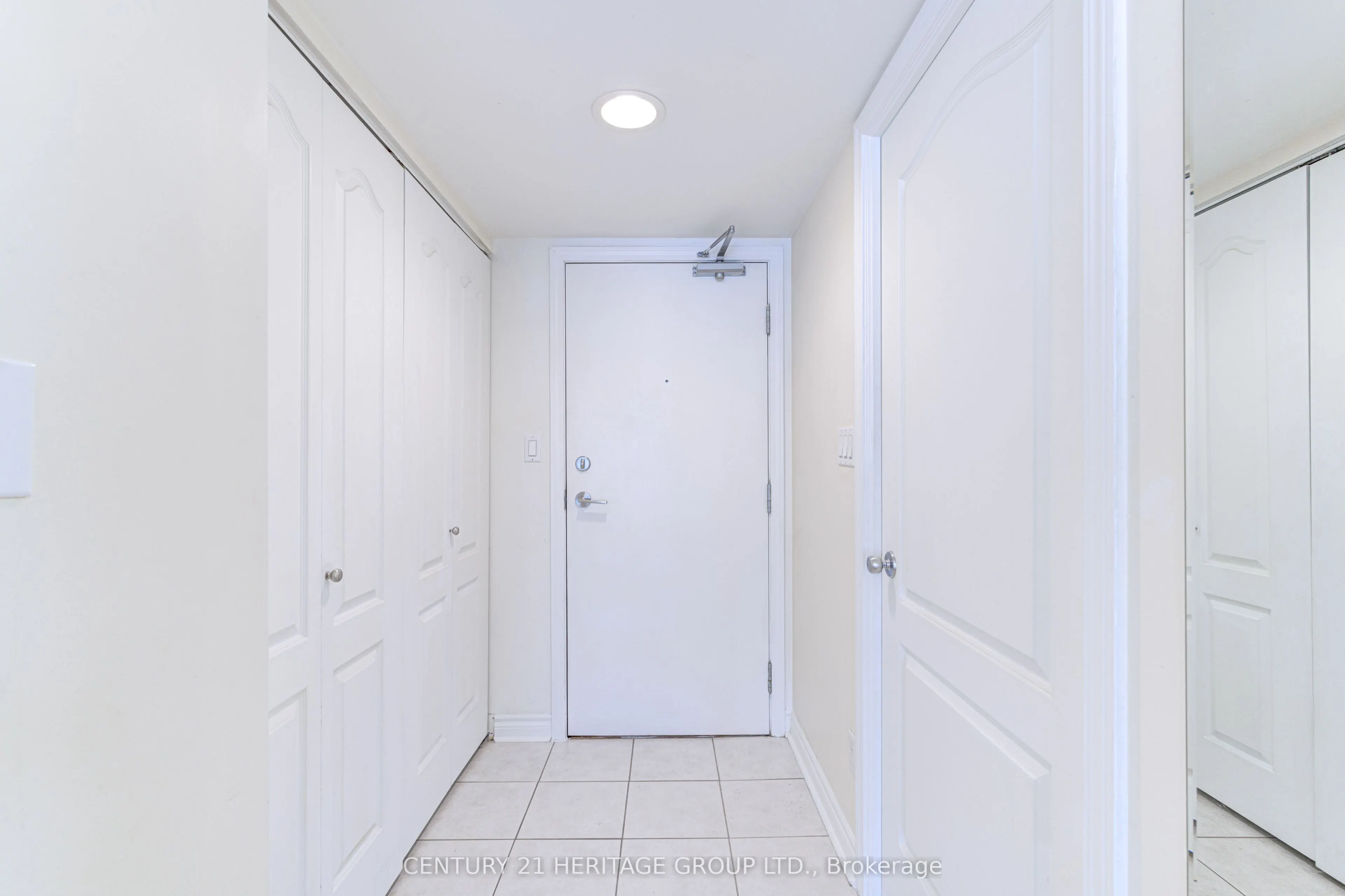 2 Rean Drive #610