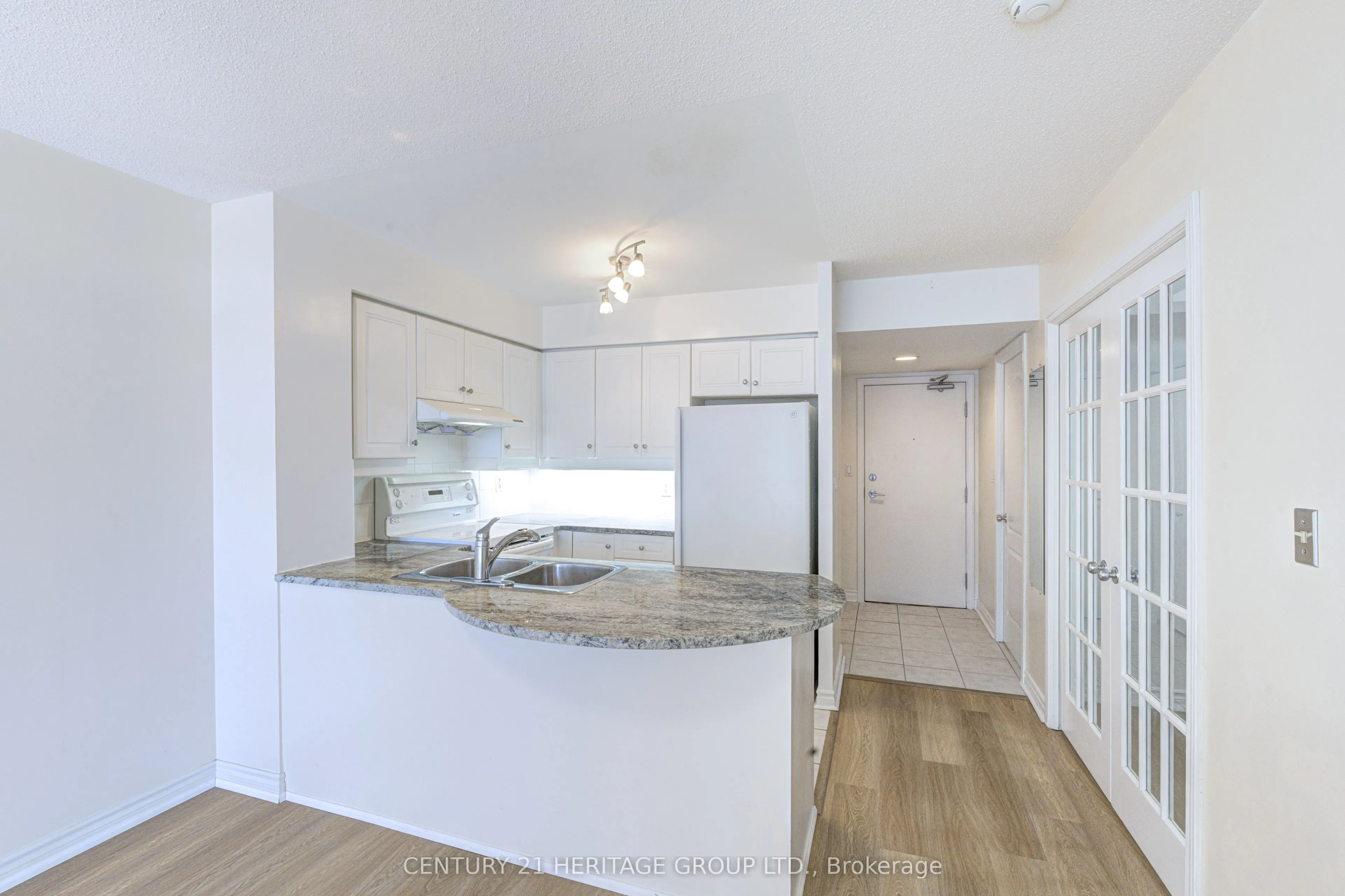 2 Rean Drive #610