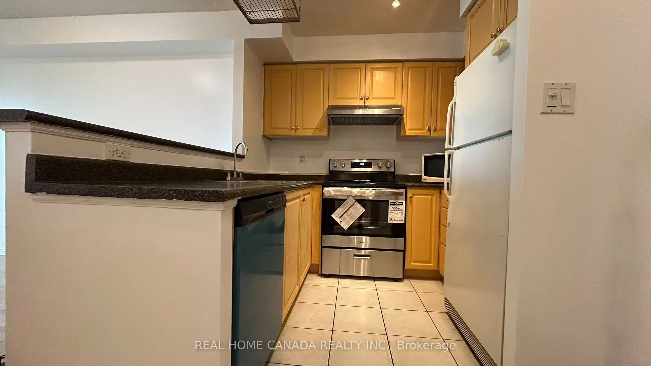 23 Lorraine Drive #1810
