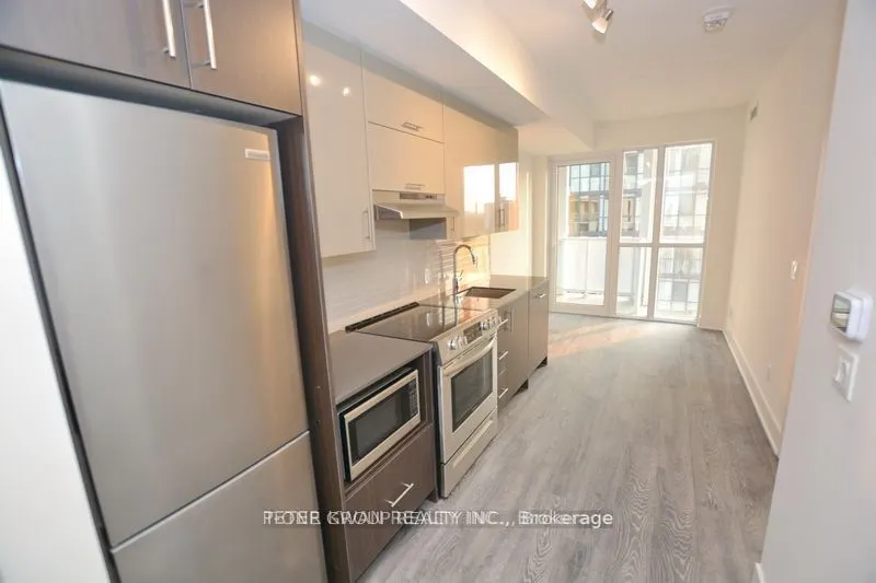 188 Fairview Mall Drive #1002