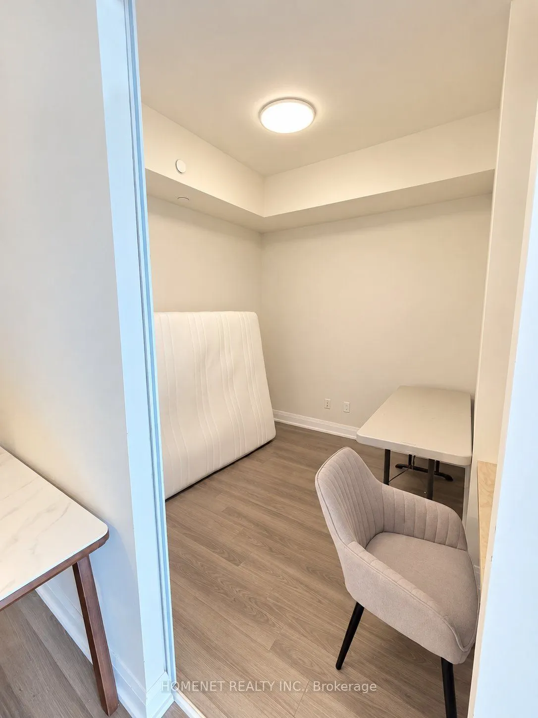 18 Graydon Hall Drive #2501