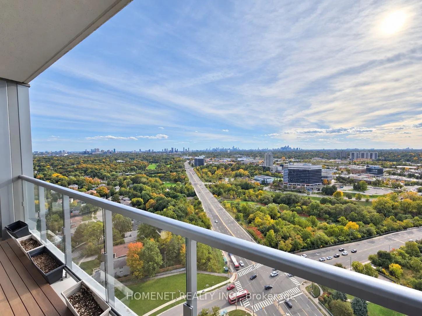 18 Graydon Hall Drive #2501