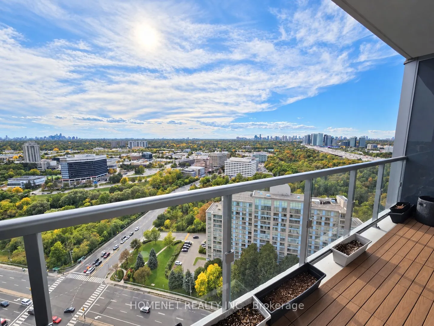 18 Graydon Hall Drive #2501