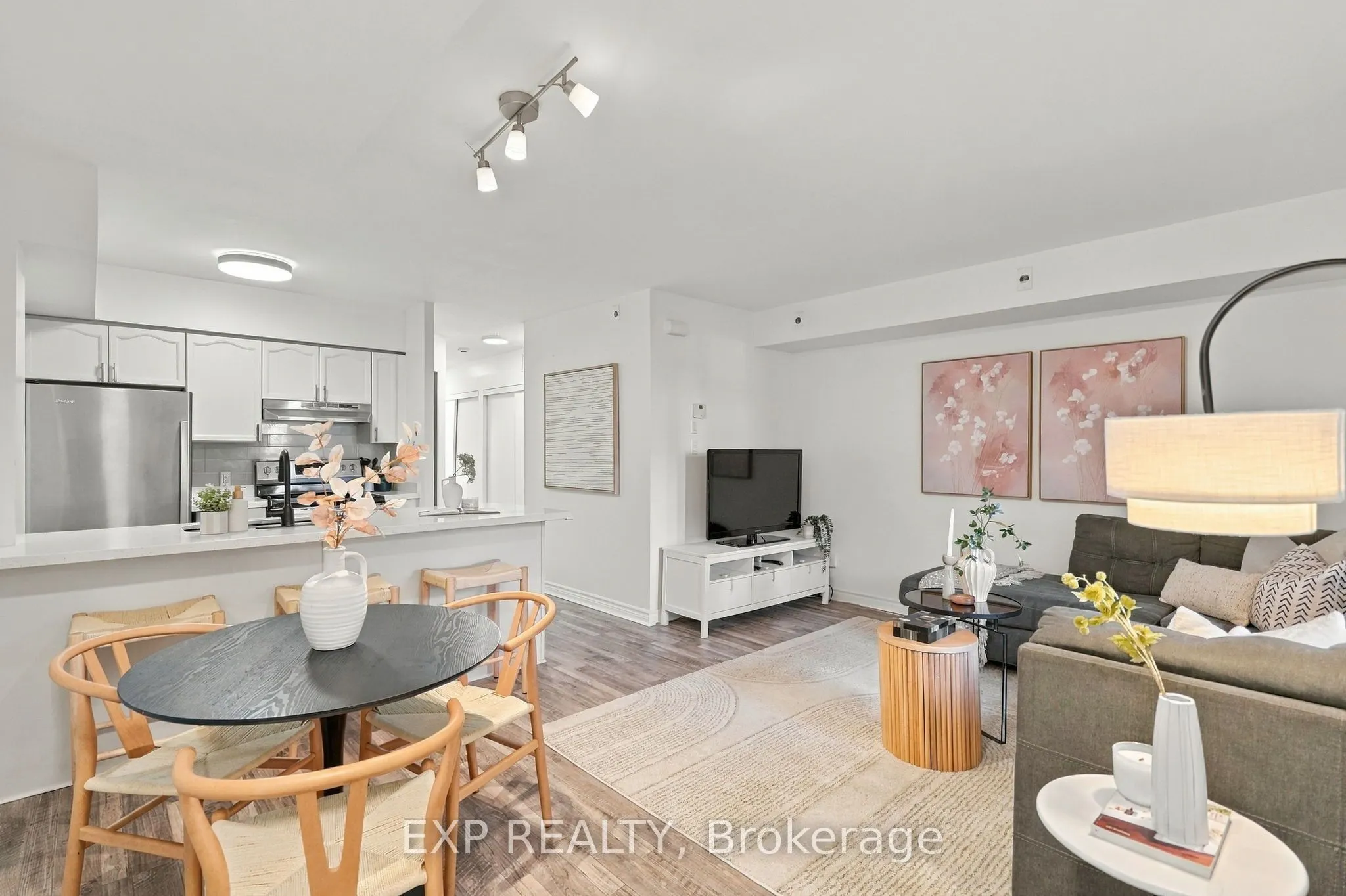 1 Sudbury Street #101