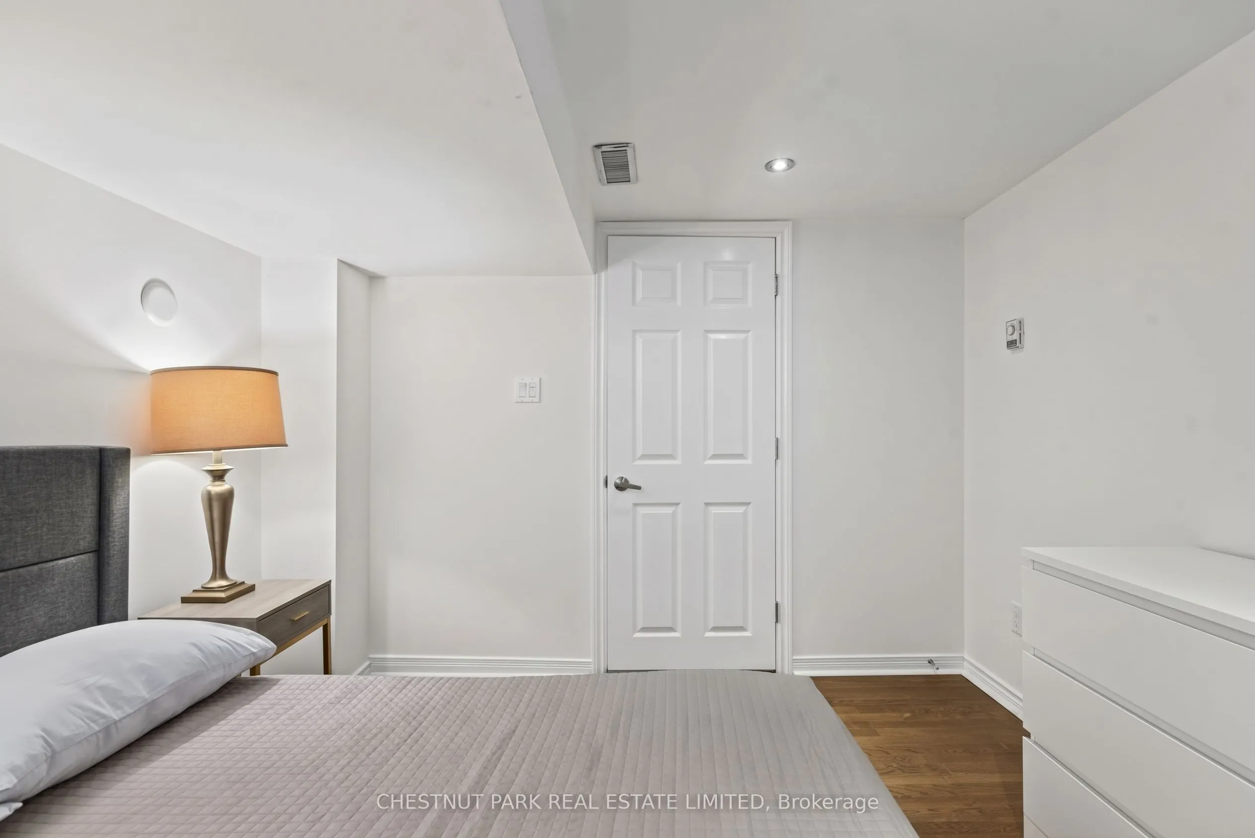 44 Glen Echo Road #Lower