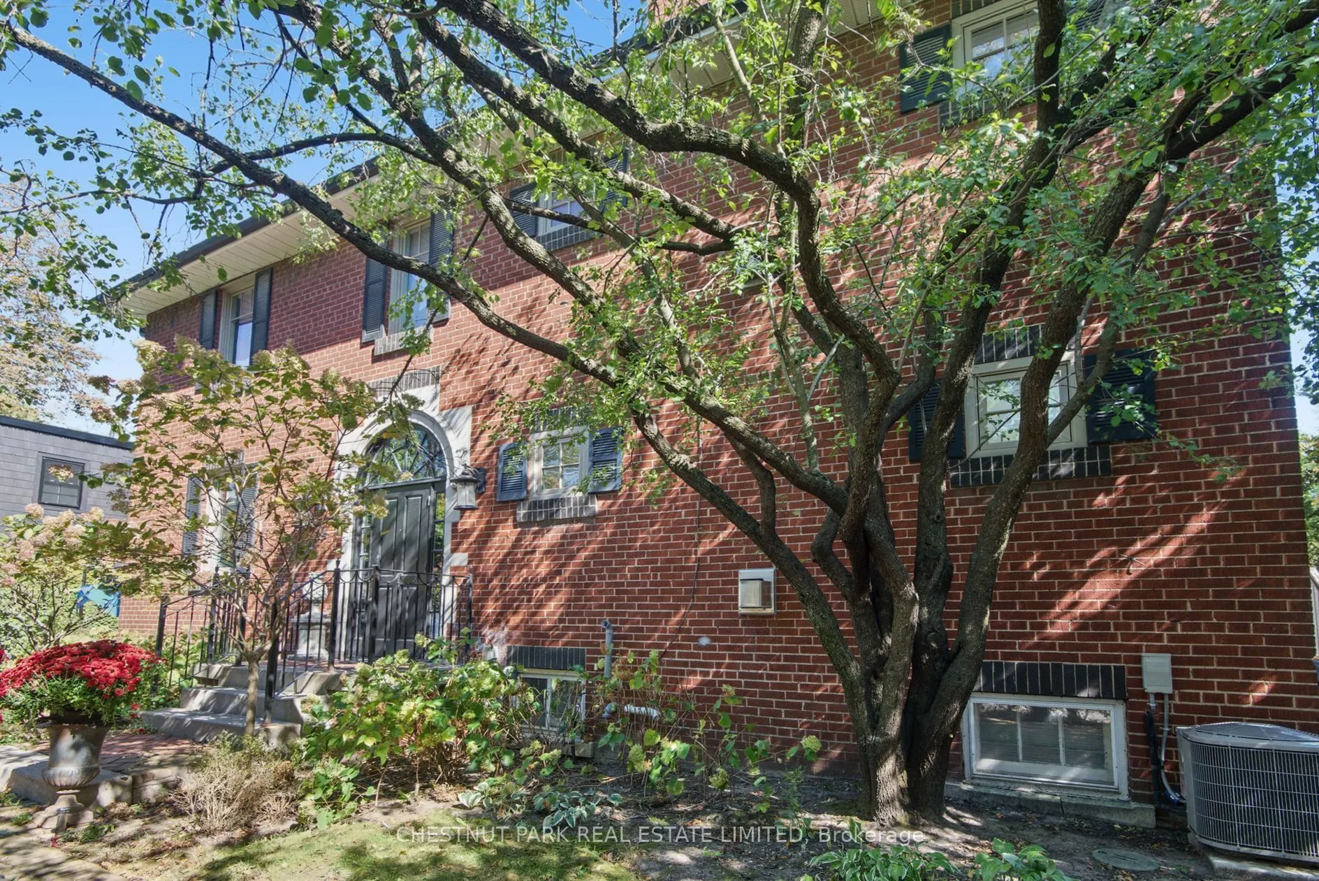 44 Glen Echo Road #Lower