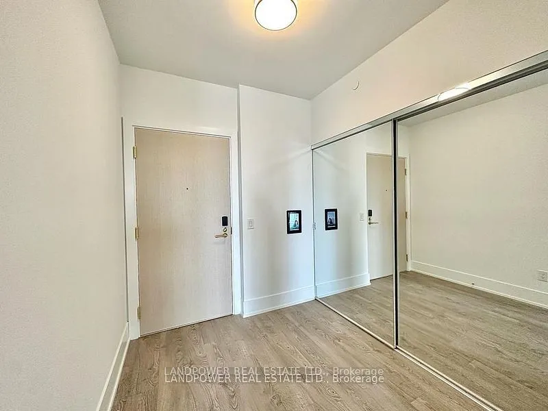 480 Front Street W #1303