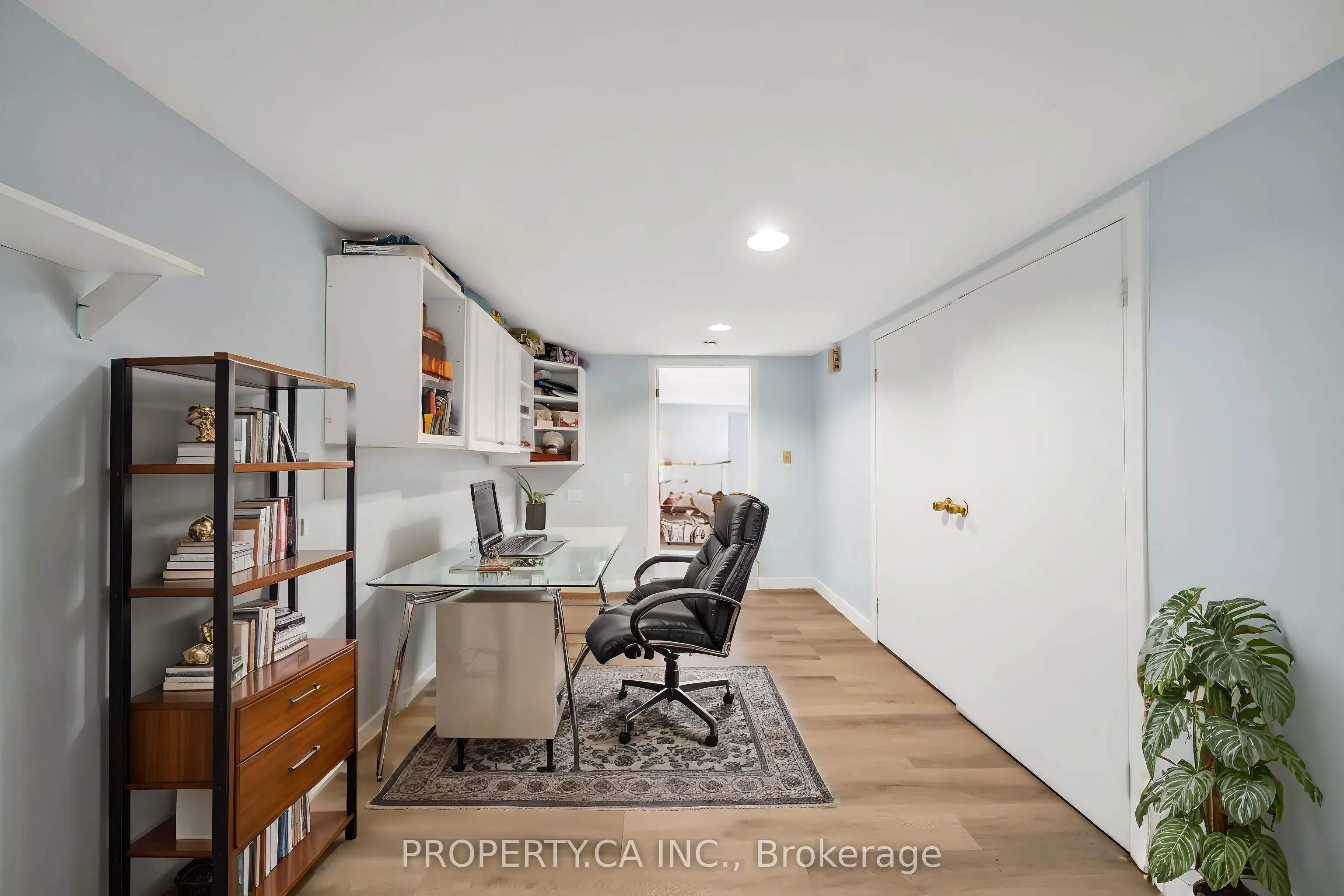 285 Robina Avenue