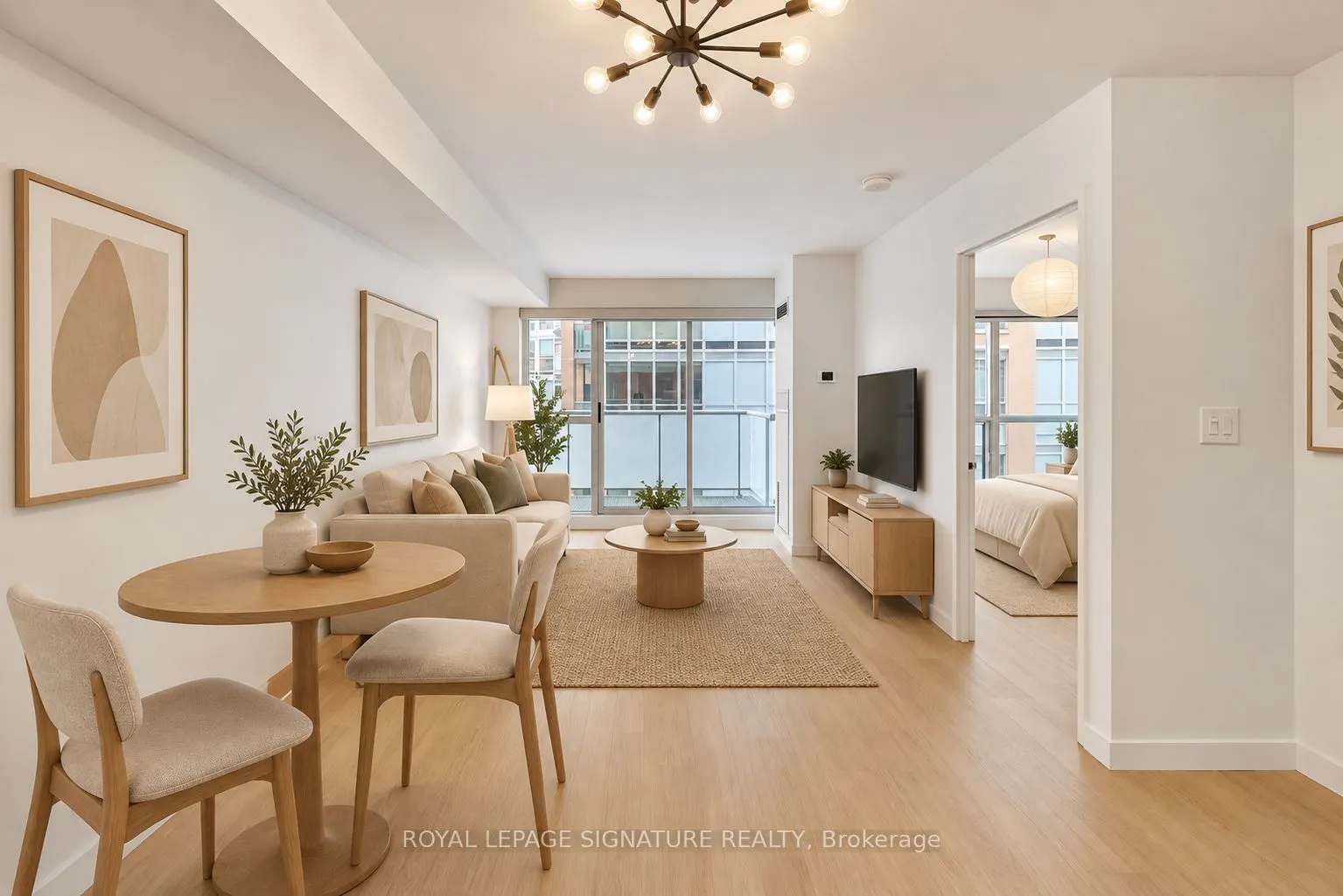 1005 King Street W #405