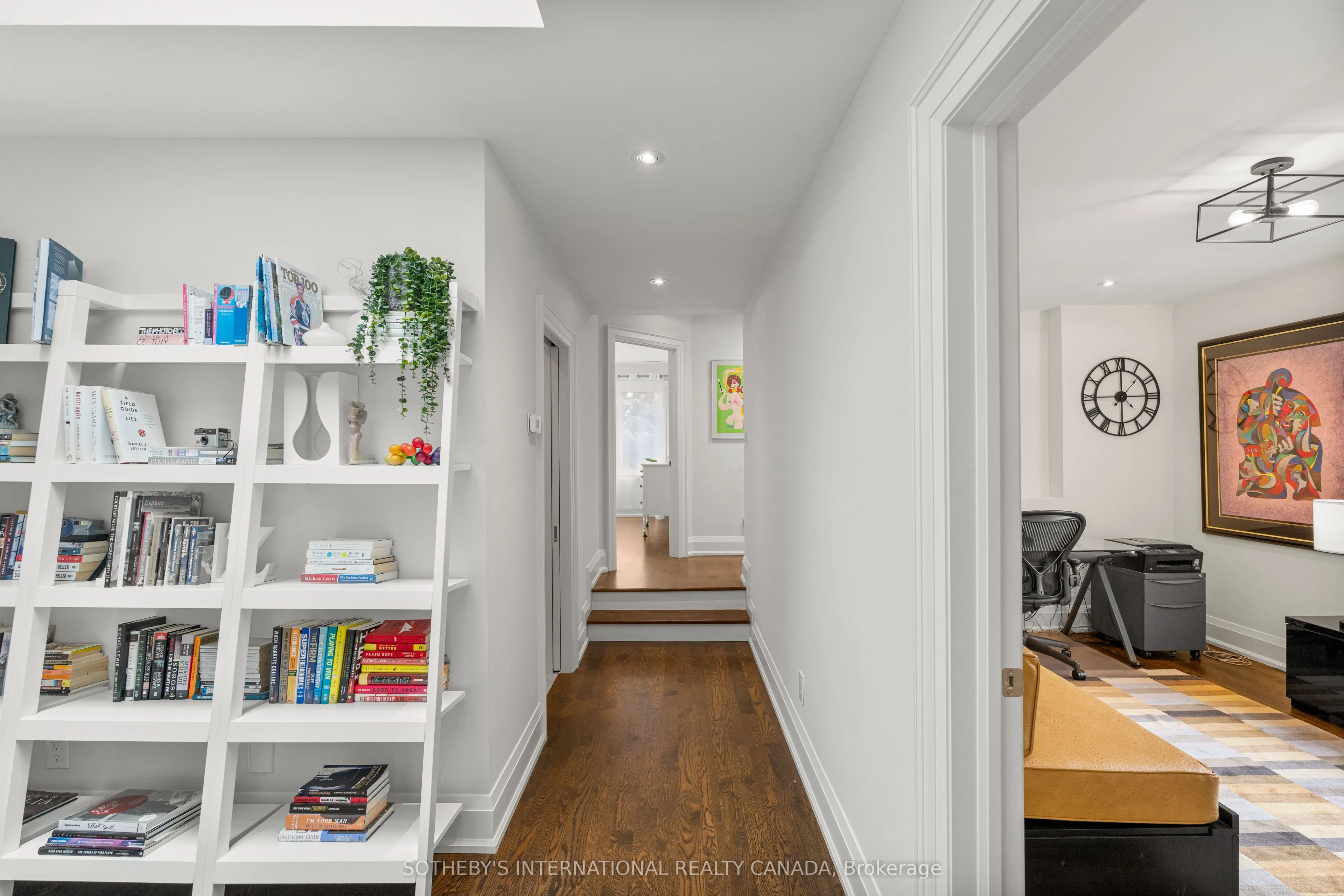 35 Belgrave Avenue