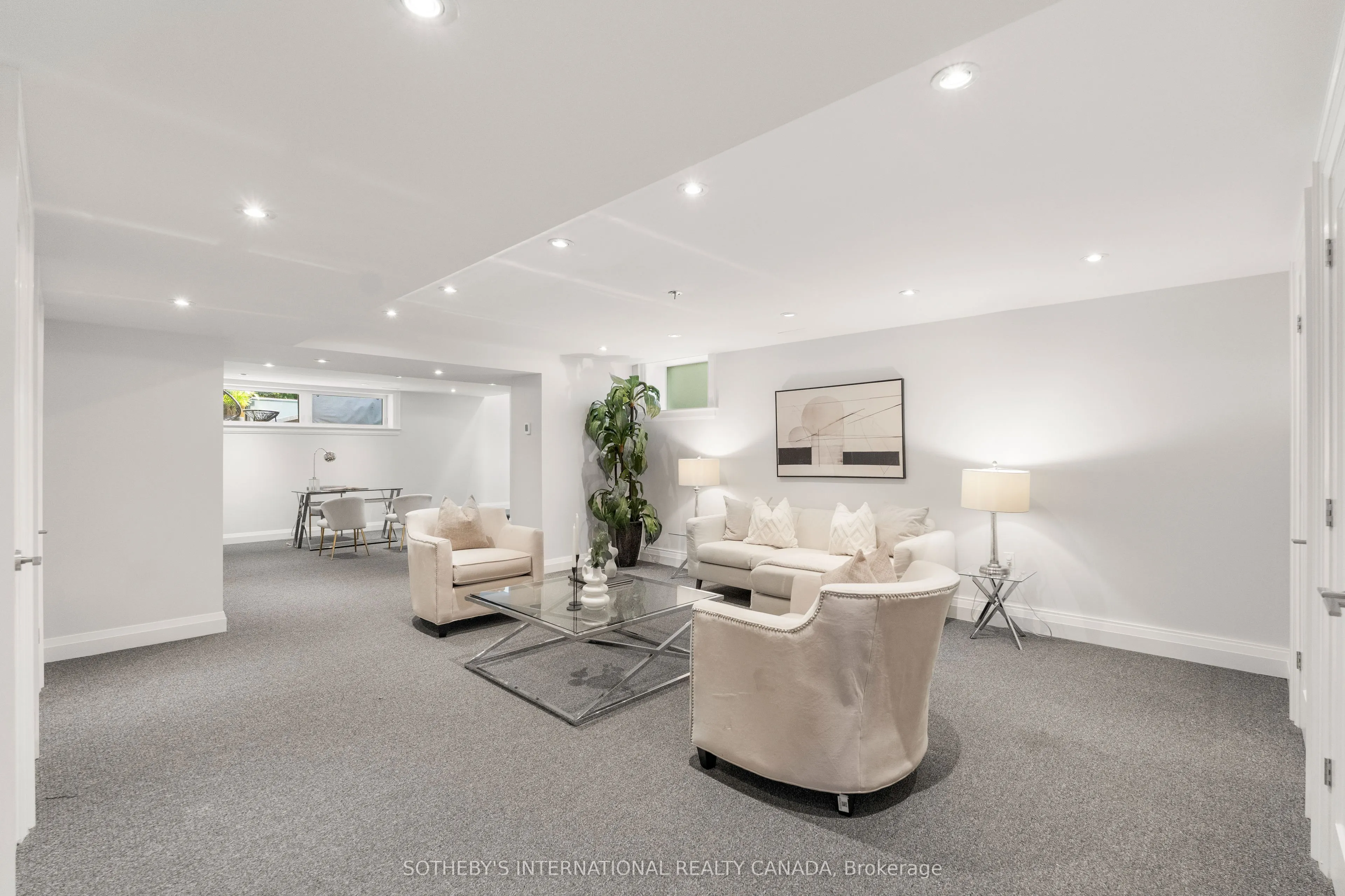 35 Belgrave Avenue