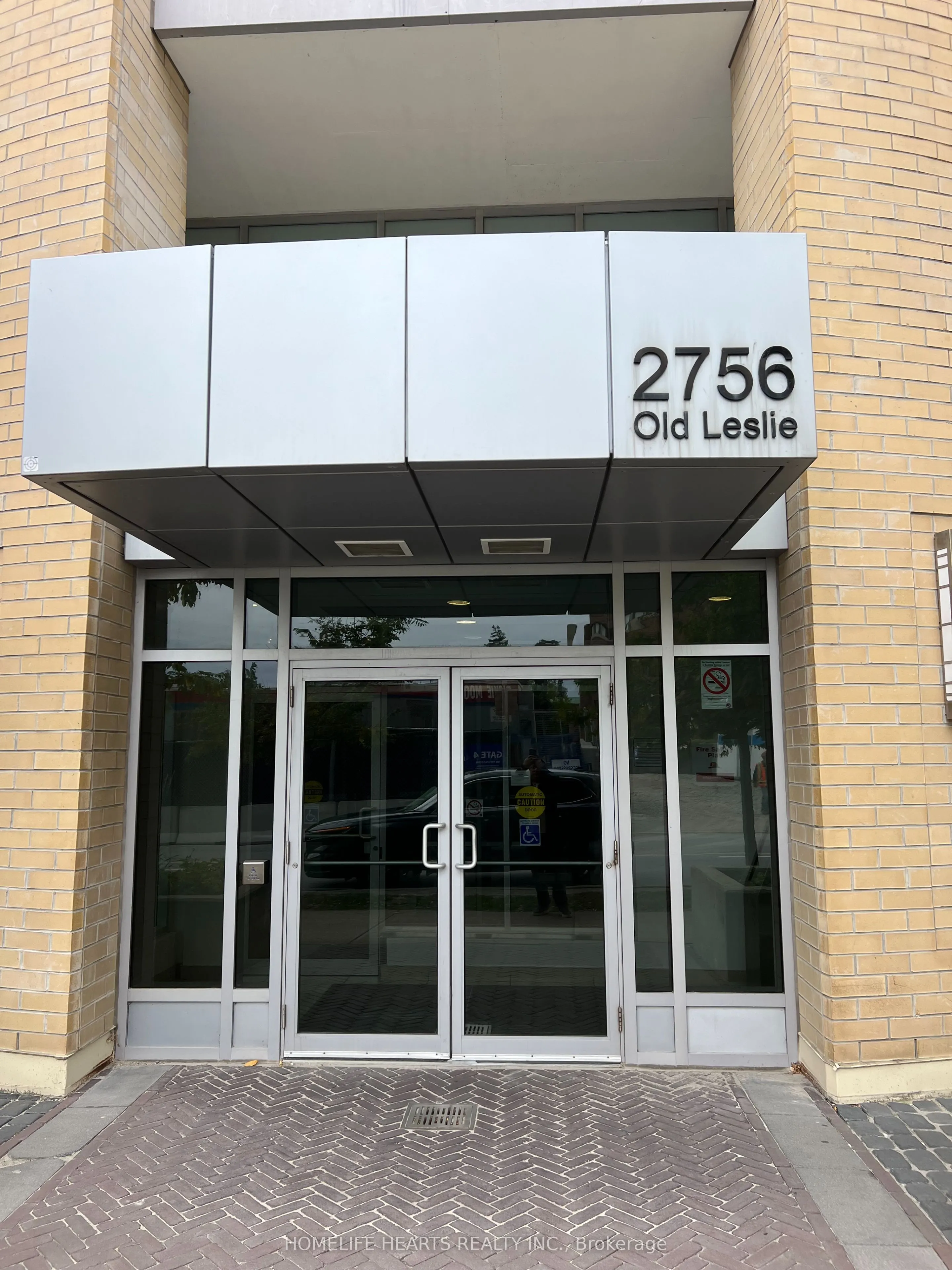 2756 Old Leslie Street #301
