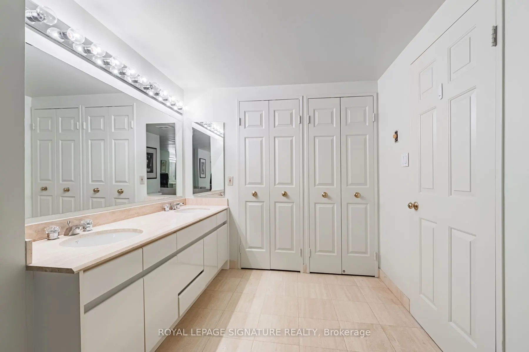 10 Torresdale Avenue #2110